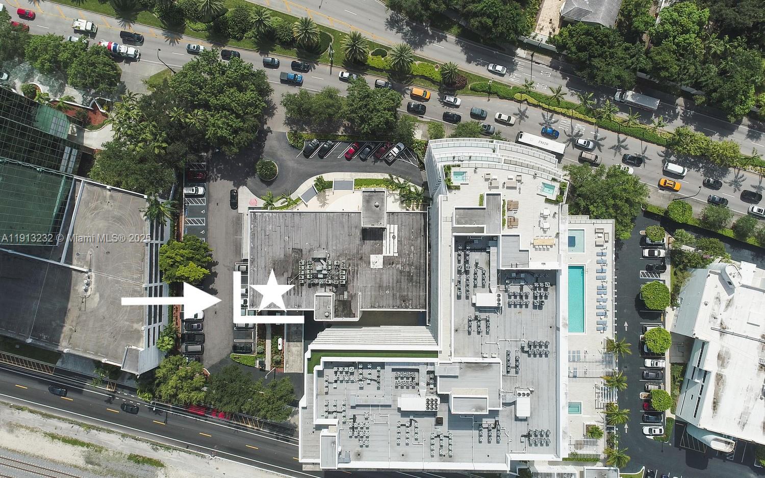 See details 303 / sq. ft. $ 2025-11-12 0 Photo