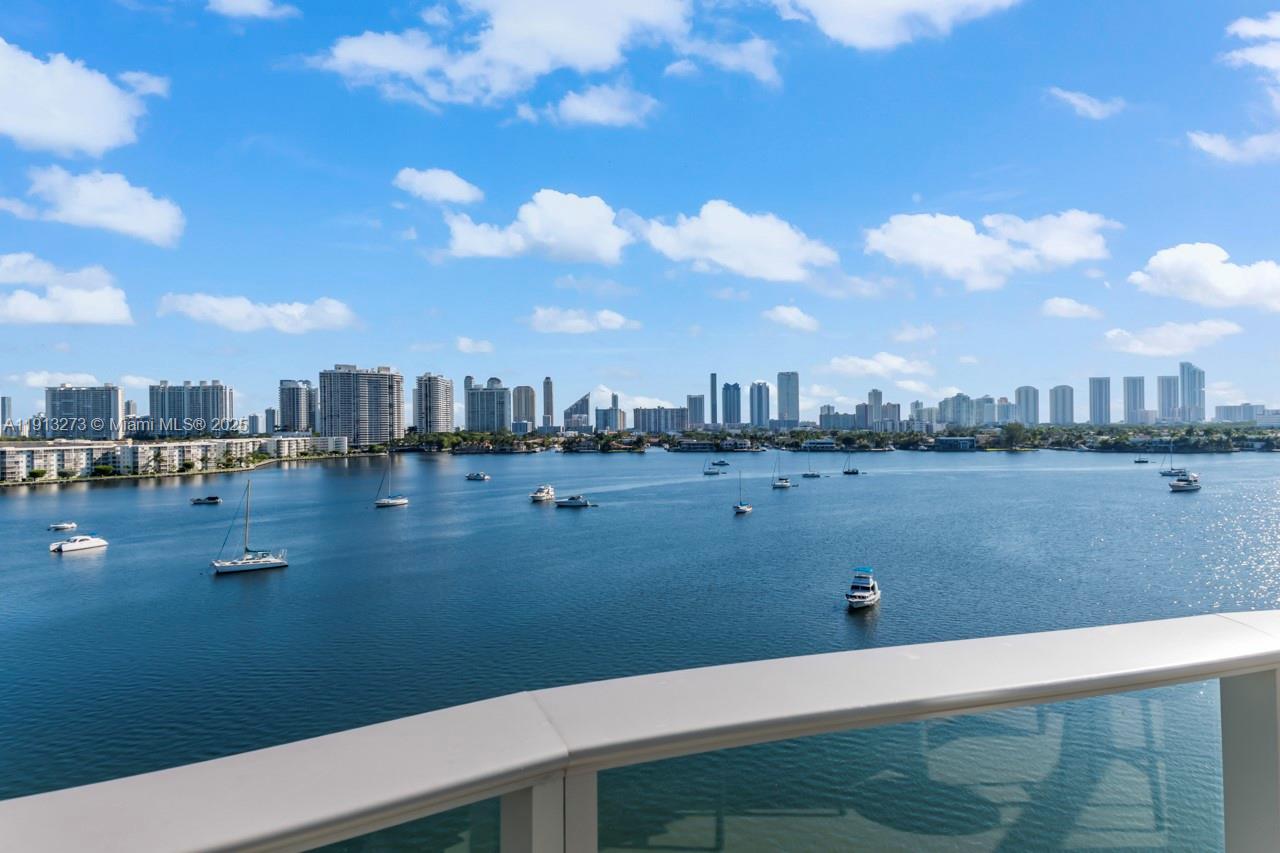 Photo of 17301 Biscayne Blvd #811, North Miami Beach, Florida, 33160 -