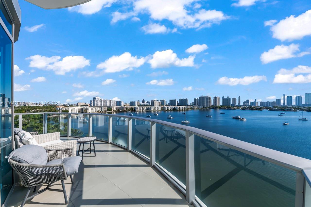 Photo of 17301 Biscayne Blvd #811, North Miami Beach, Florida, 33160 -