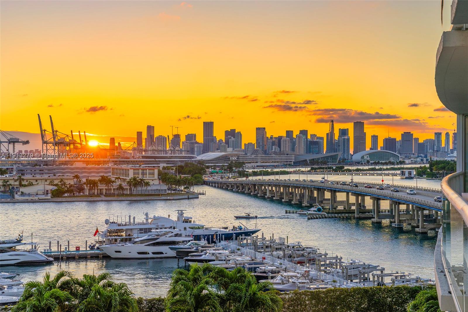 Photo of 450 Alton Rd  #805, Miami Beach, Florida, 33139 - 