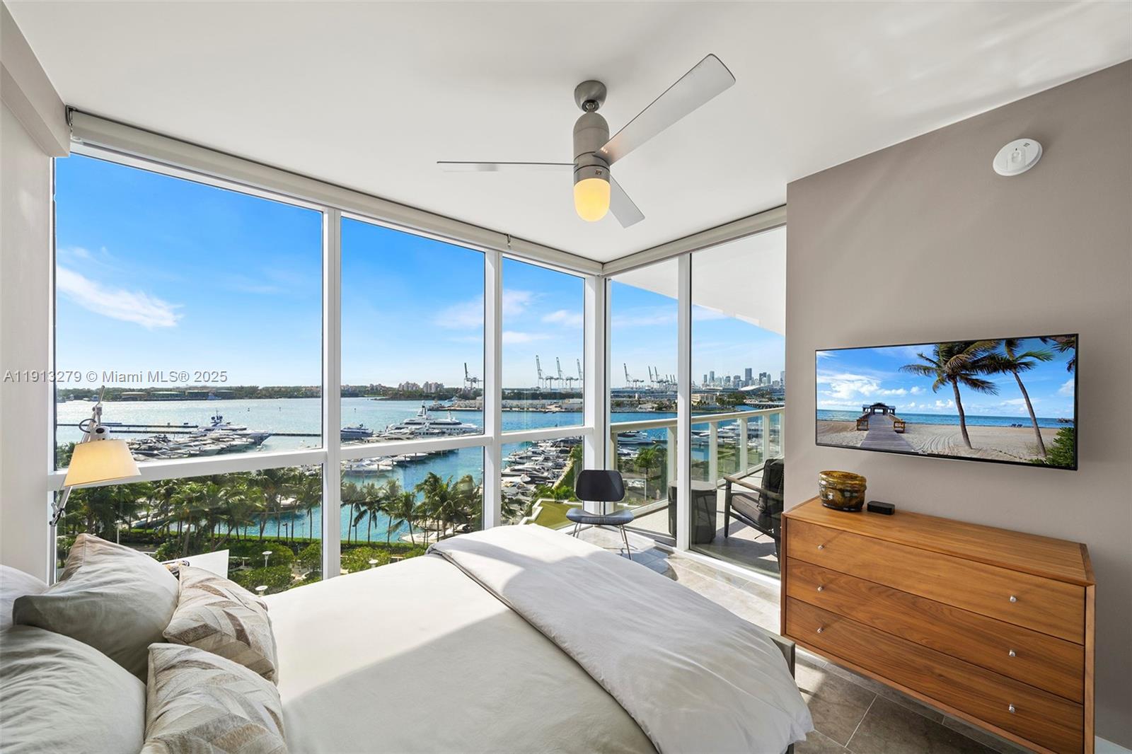 Photo of 450 Alton Rd  #805, Miami Beach, Florida, 33139 - 