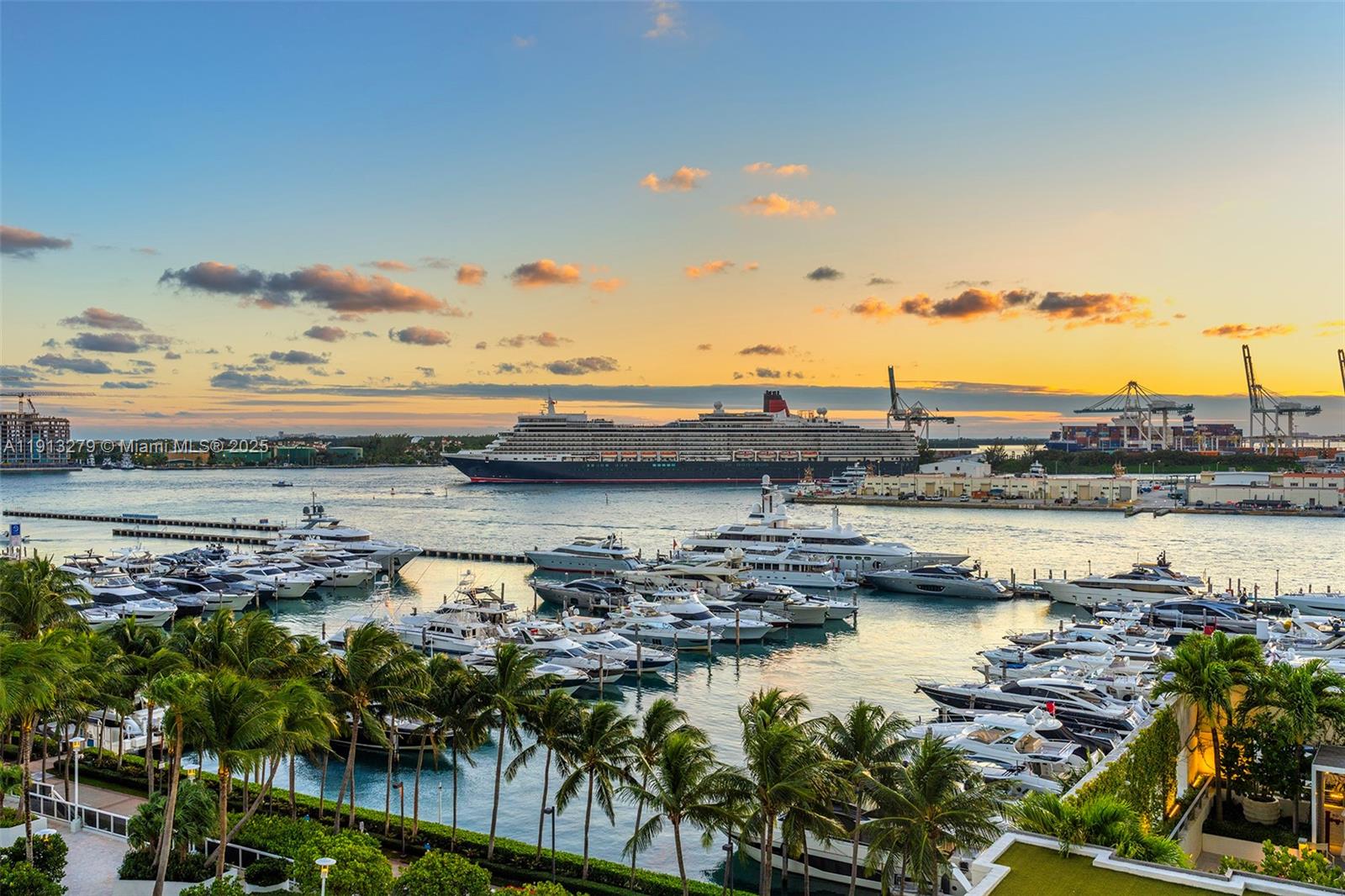 Photo of 450 Alton Rd  #805, Miami Beach, Florida, 33139 - 