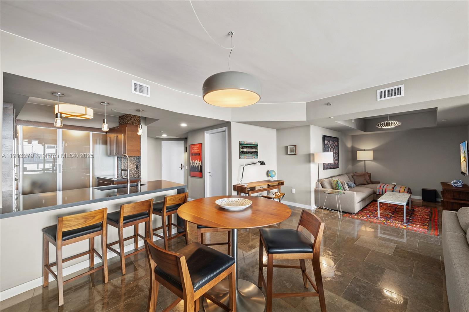 Photo of 450 Alton Rd  #805, Miami Beach, Florida, 33139 - 