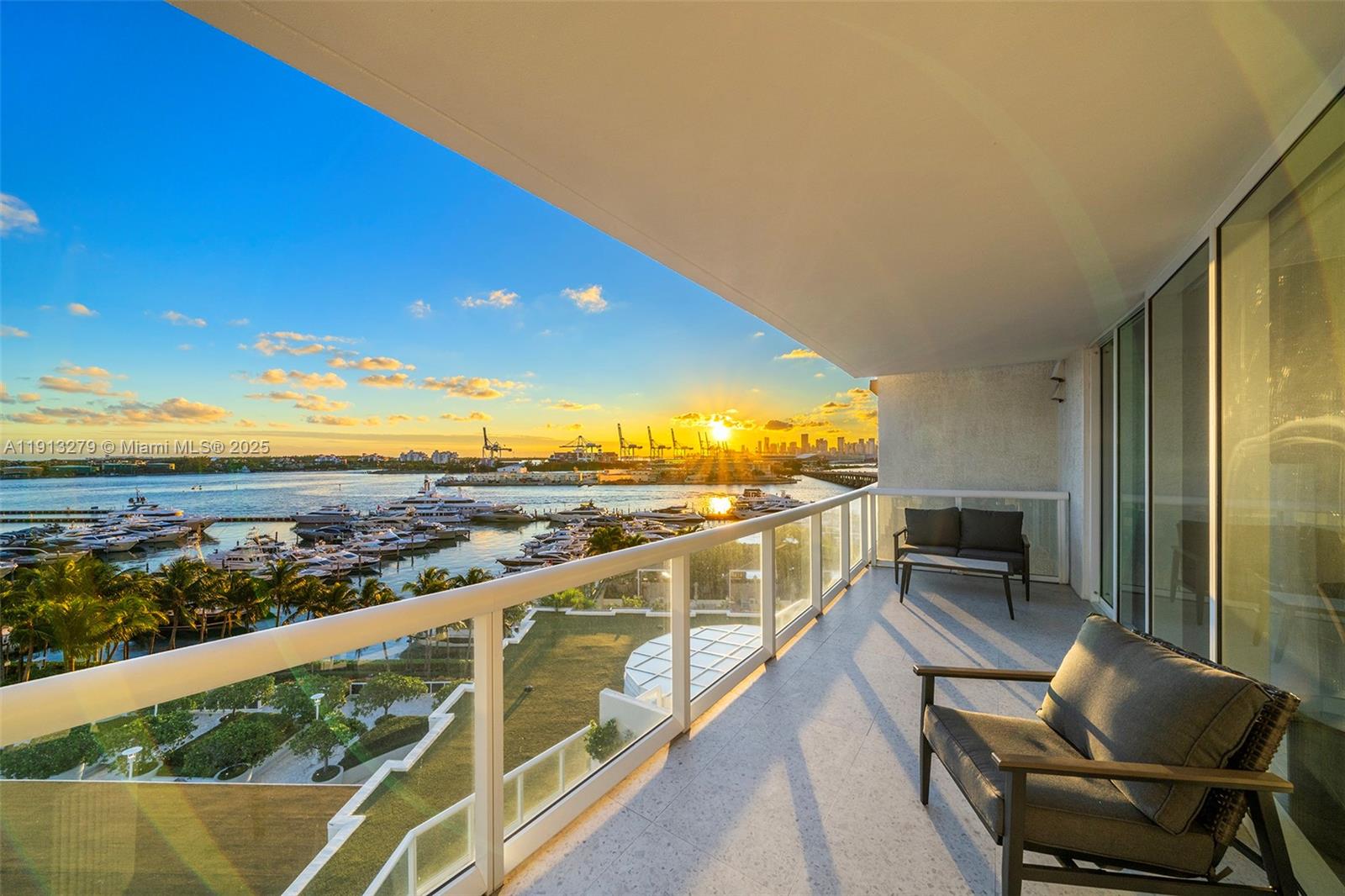 Photo of 450 Alton Rd  #805, Miami Beach, Florida, 33139 - 