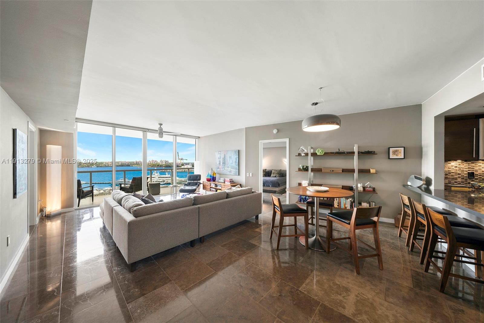 Photo of 450 Alton Rd  #805, Miami Beach, Florida, 33139 - 