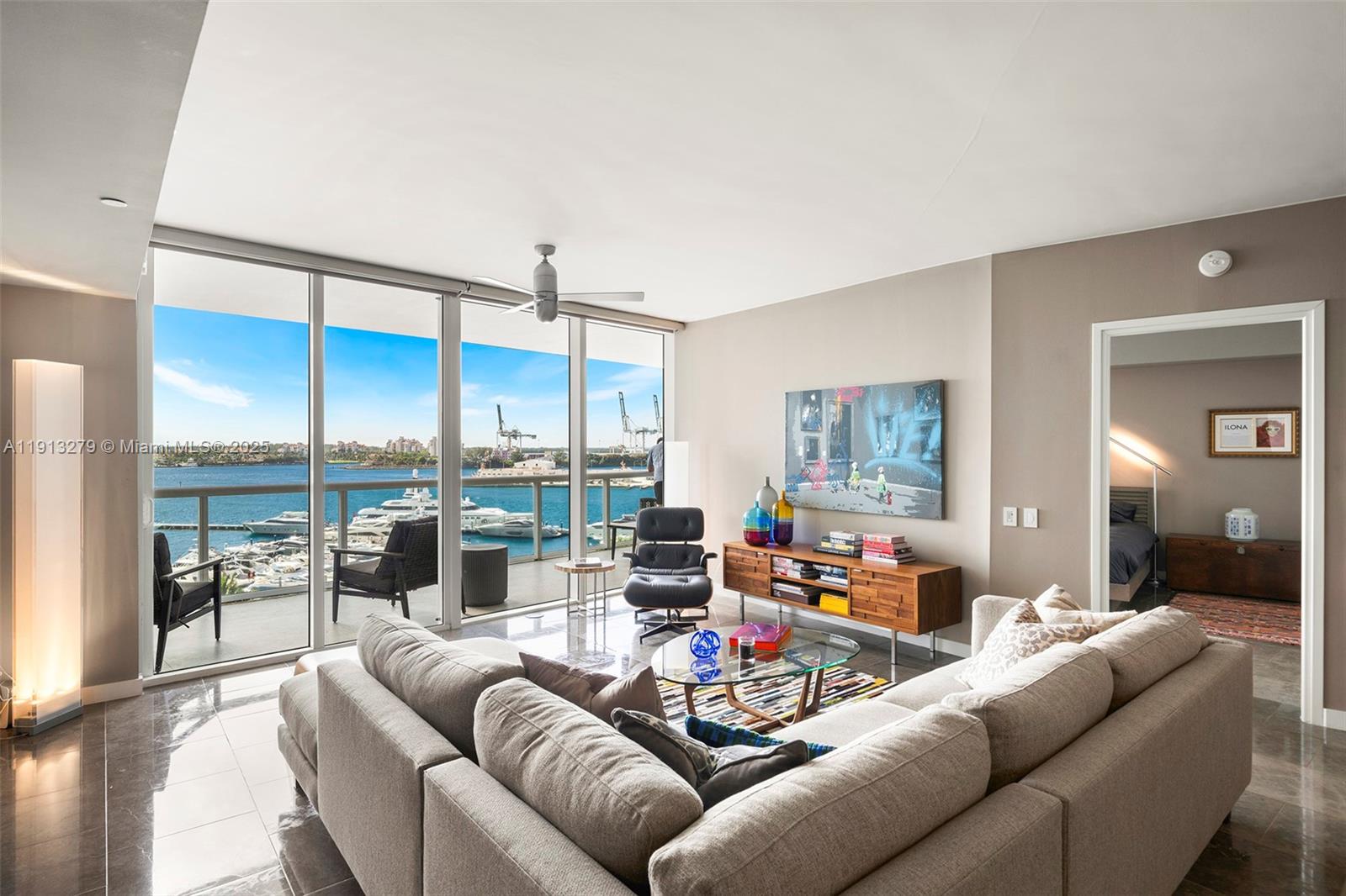 Photo of 450 Alton Rd  #805, Miami Beach, Florida, 33139 - 