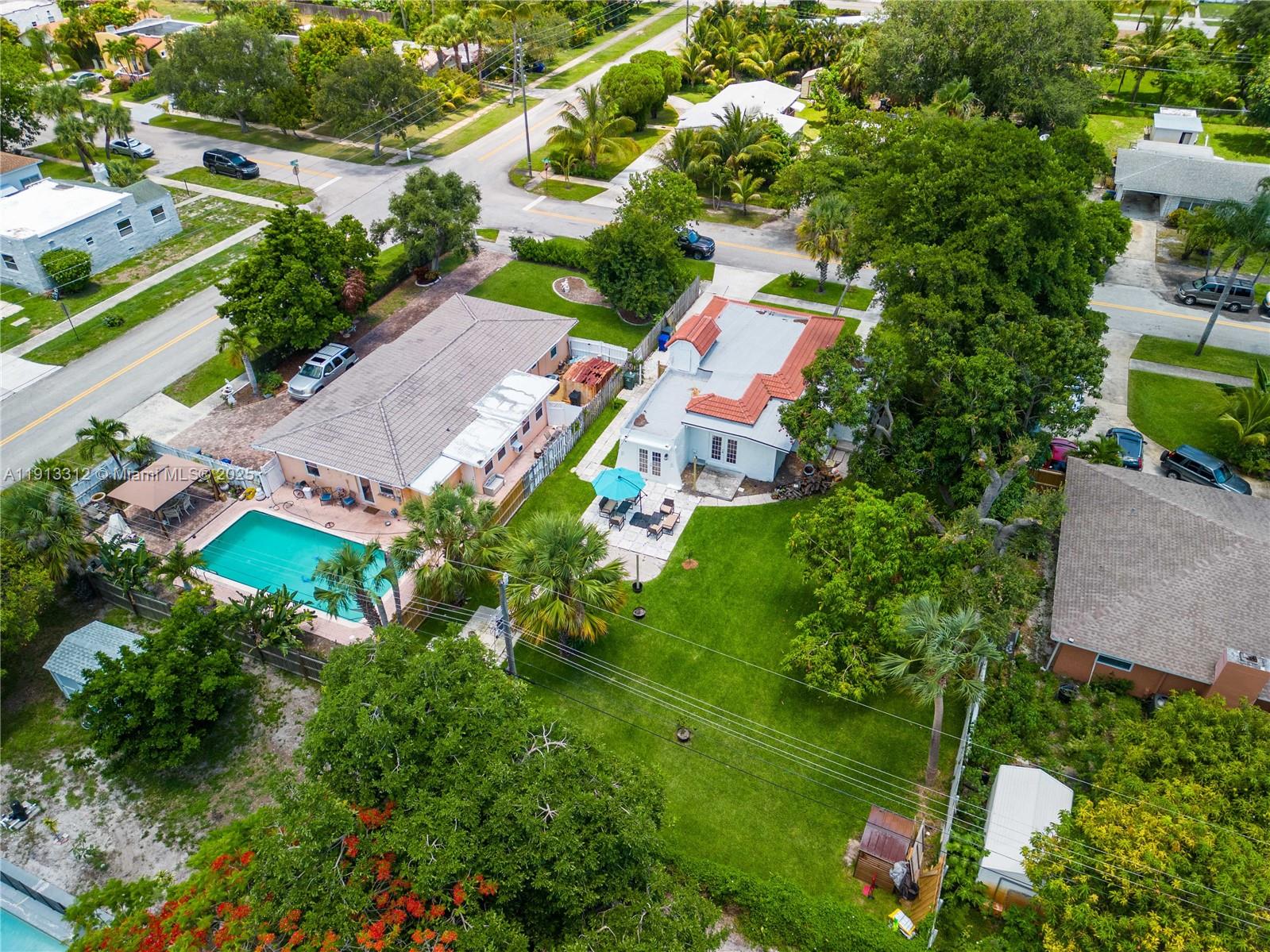 See details 436 3 / 2 1052 sq. ft. $ 2025-11-12 0 Photo