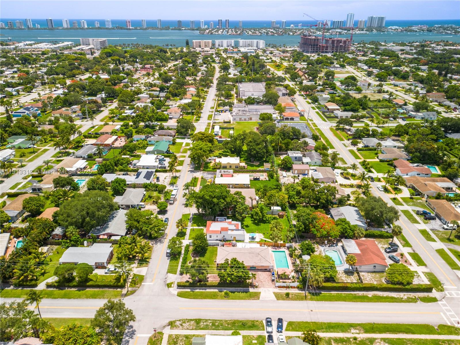 See details 436 3 / 2 1052 sq. ft. $ 2025-11-12 0 Photo