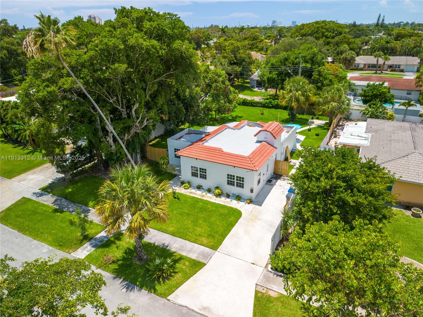 See details 436 3 / 2 1052 sq. ft. $ 2025-11-12 0 Photo