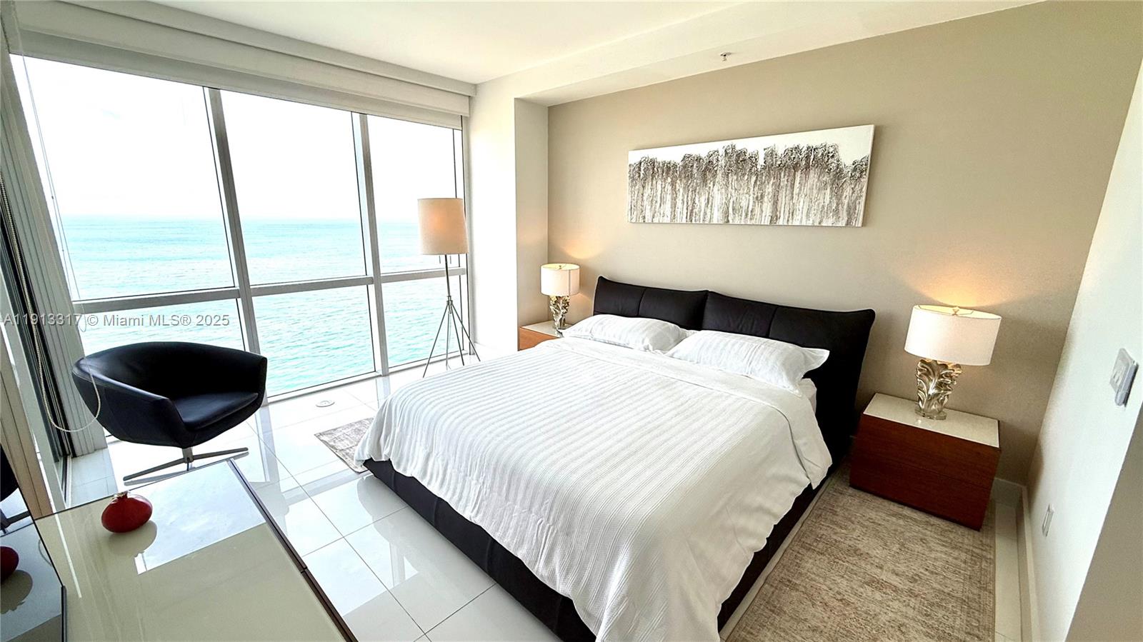 4506 2 / 3 1614 кв.футов $ 2025-11-12 0 Фото