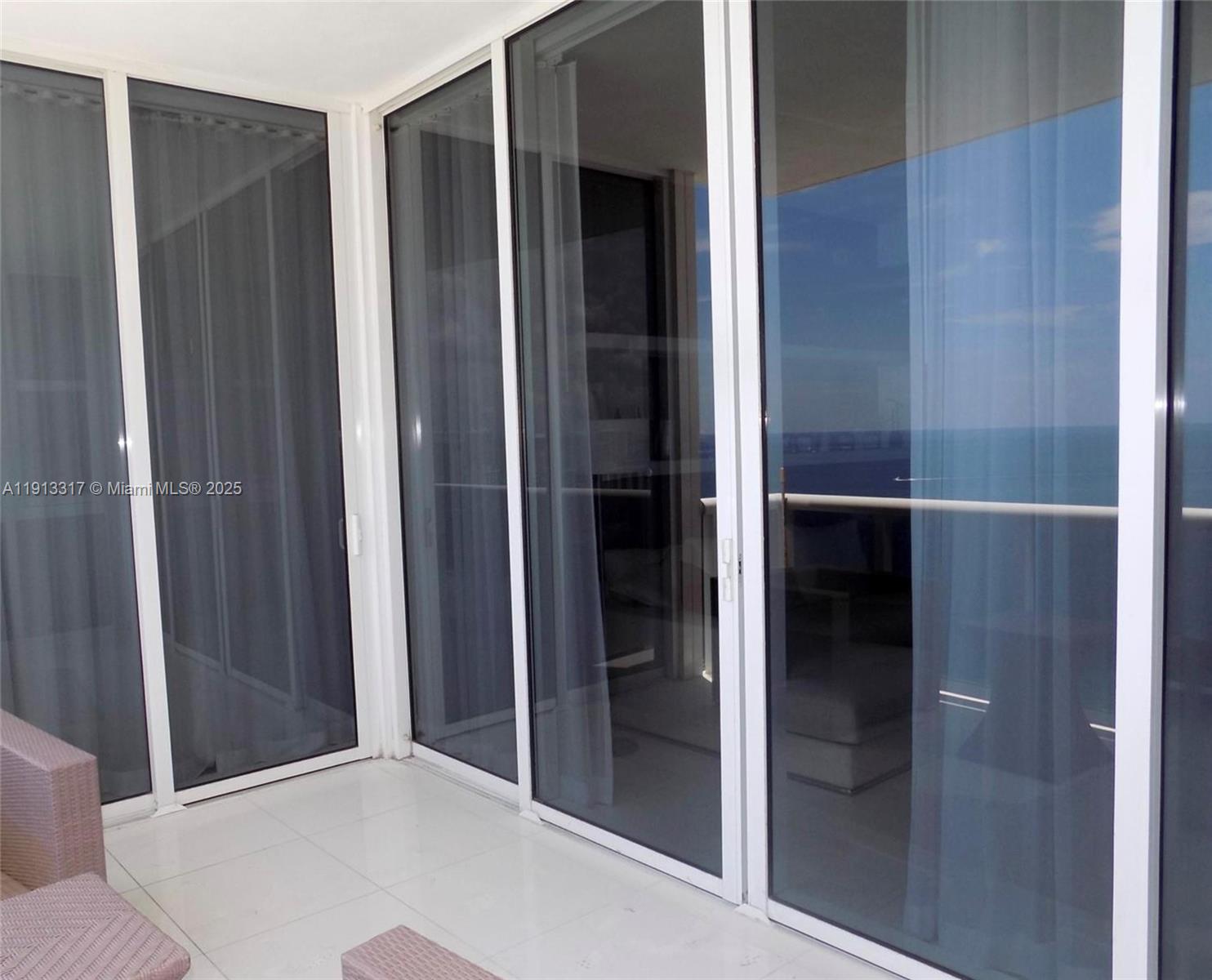 4506 2 / 3 1614 кв.футов $ 2025-11-12 0 Фото