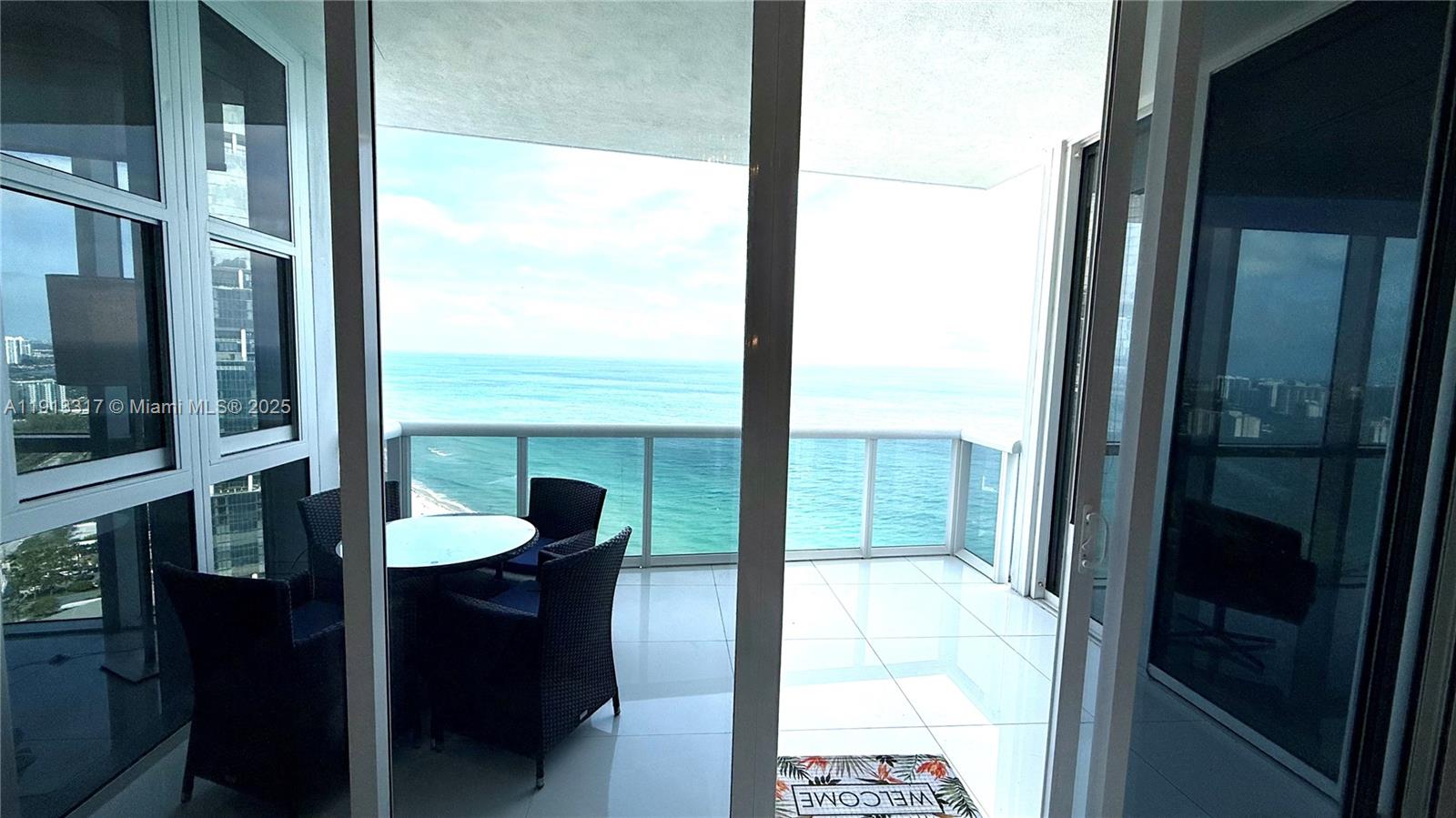 4506 2 / 3 1614 кв.футов $ 2025-11-12 0 Фото