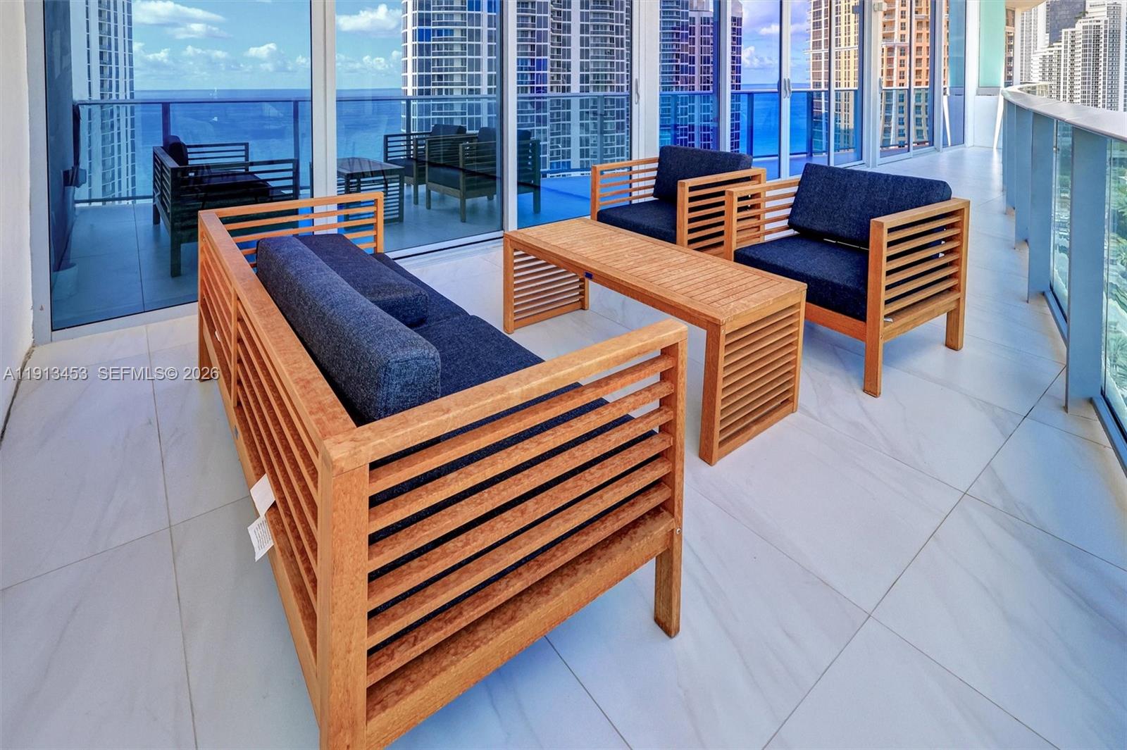 PH2 2 / 3 2261 sq. ft. $ 2025-11-13 0 Photo