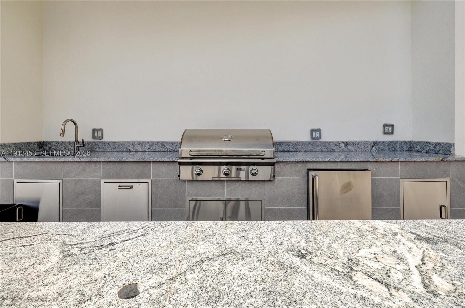 PH2 2 / 3 2261 sq. ft. $ 2025-11-13 0 Photo