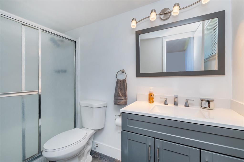 H301 2 / 2 1156 sq. ft. $ 2026-06-21 0 foto