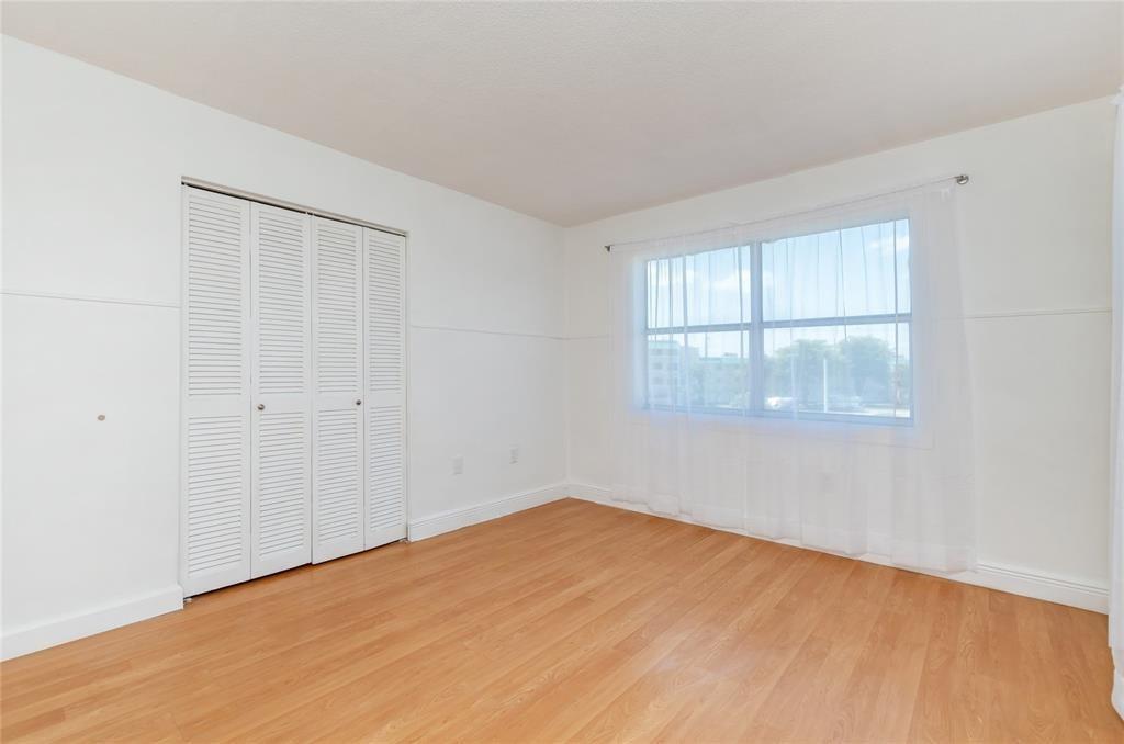 H301 2 / 2 1156 sq. ft. $ 2026-06-21 0 foto