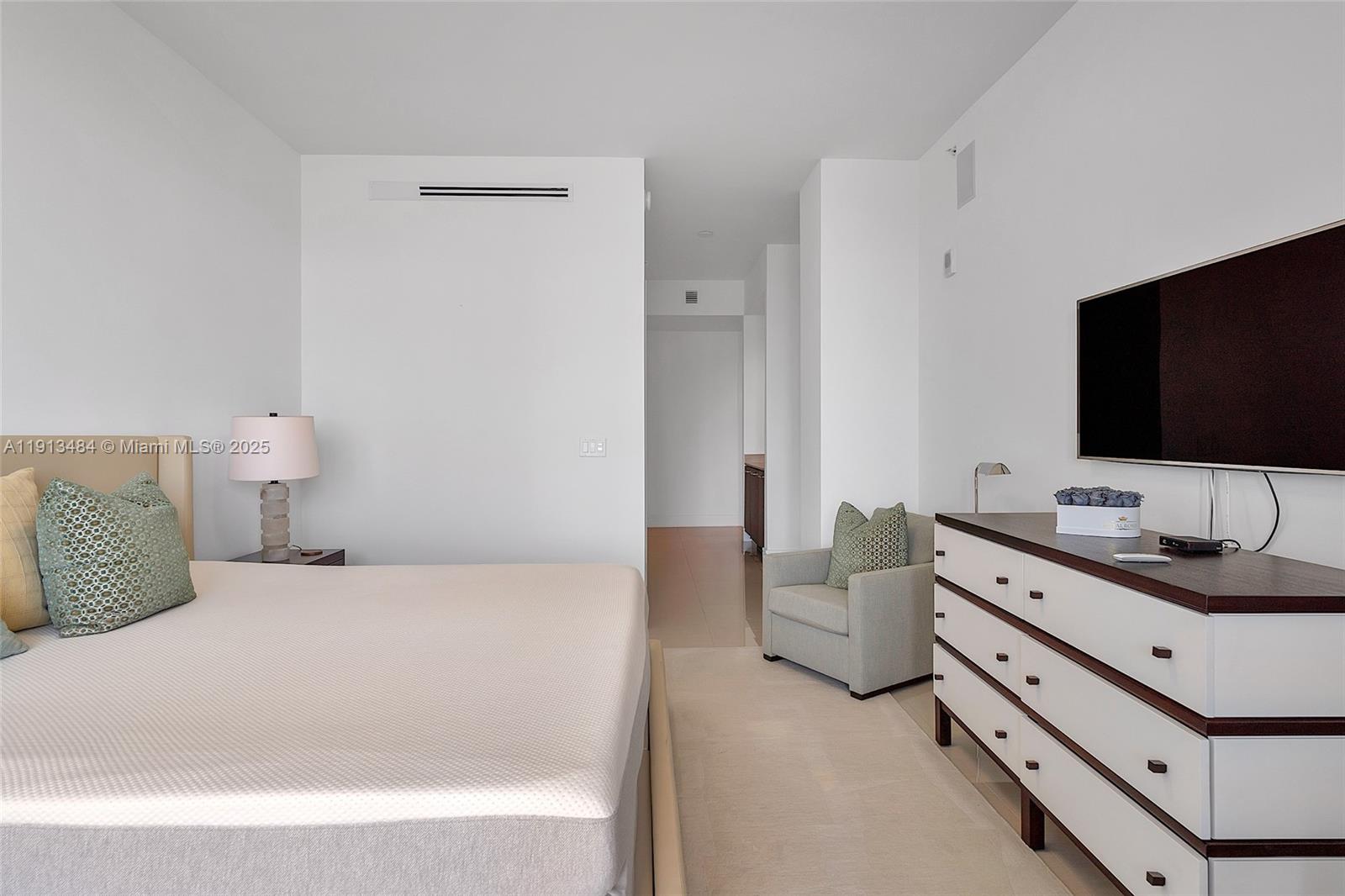 Photo of 3250 188th St #703, Aventura, Florida, 33180 -