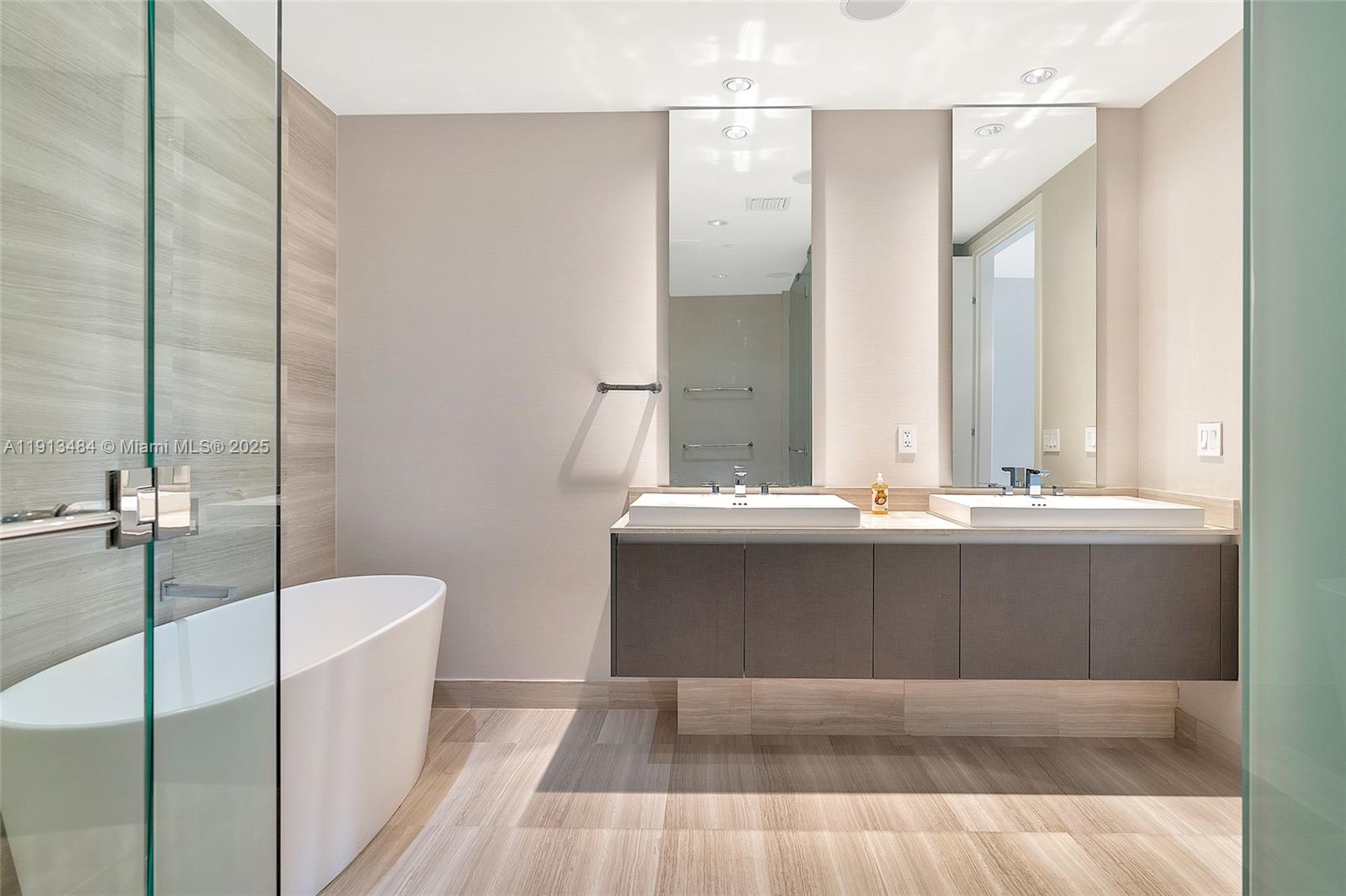 Photo of 3250 188th St #703, Aventura, Florida, 33180 -