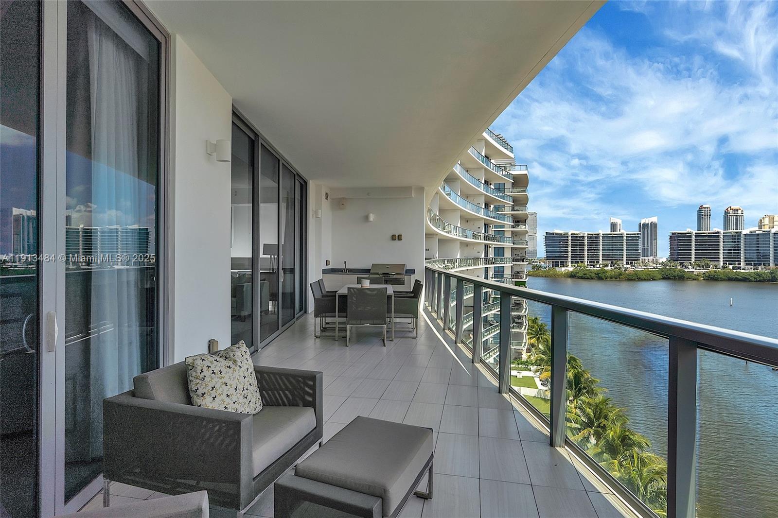 Photo of 3250 188th St #703, Aventura, Florida, 33180 -