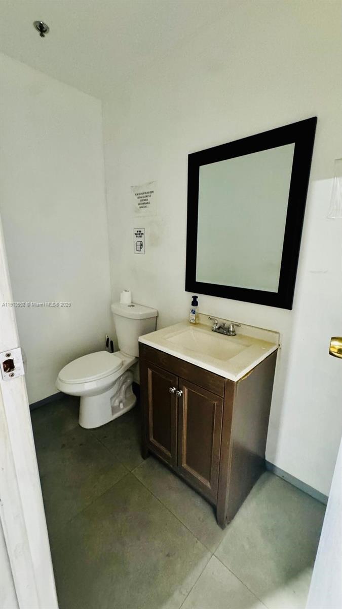See details / sq. ft. $ 2025-11-13 0 Photo