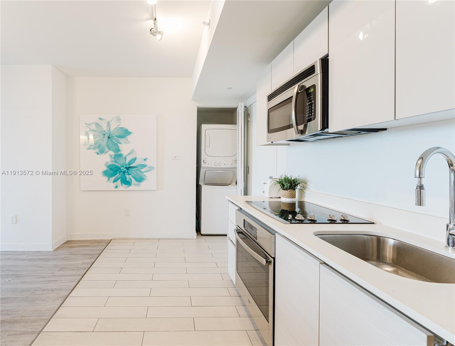 Photo of 2602 Hallandale Beach Blvd  #R1206, Hallandale Beach, Florida, 33009 - 