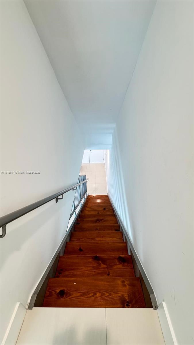 Photo of 2950 188th St  #418, Aventura, Florida, 33180 - 