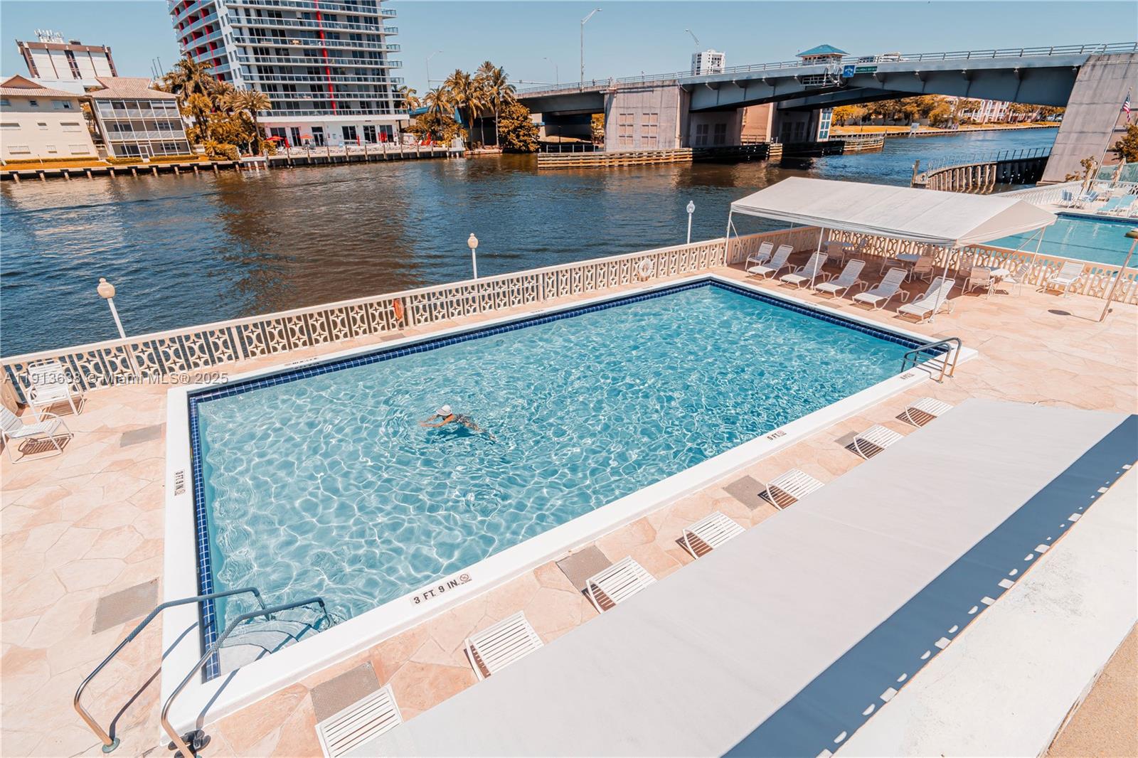 Photo of 1817 Ocean driv  #918, Hallandale Beach, Florida, 33009 - 