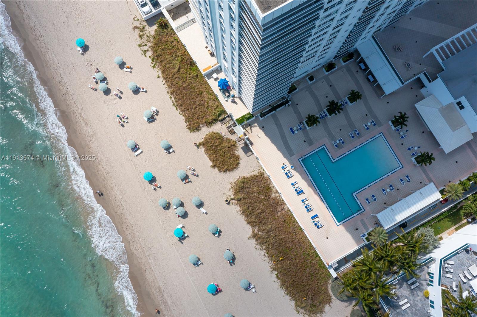 Photo of 2751 Ocean Dr  #1008N, Hollywood, Florida, 33019 - 