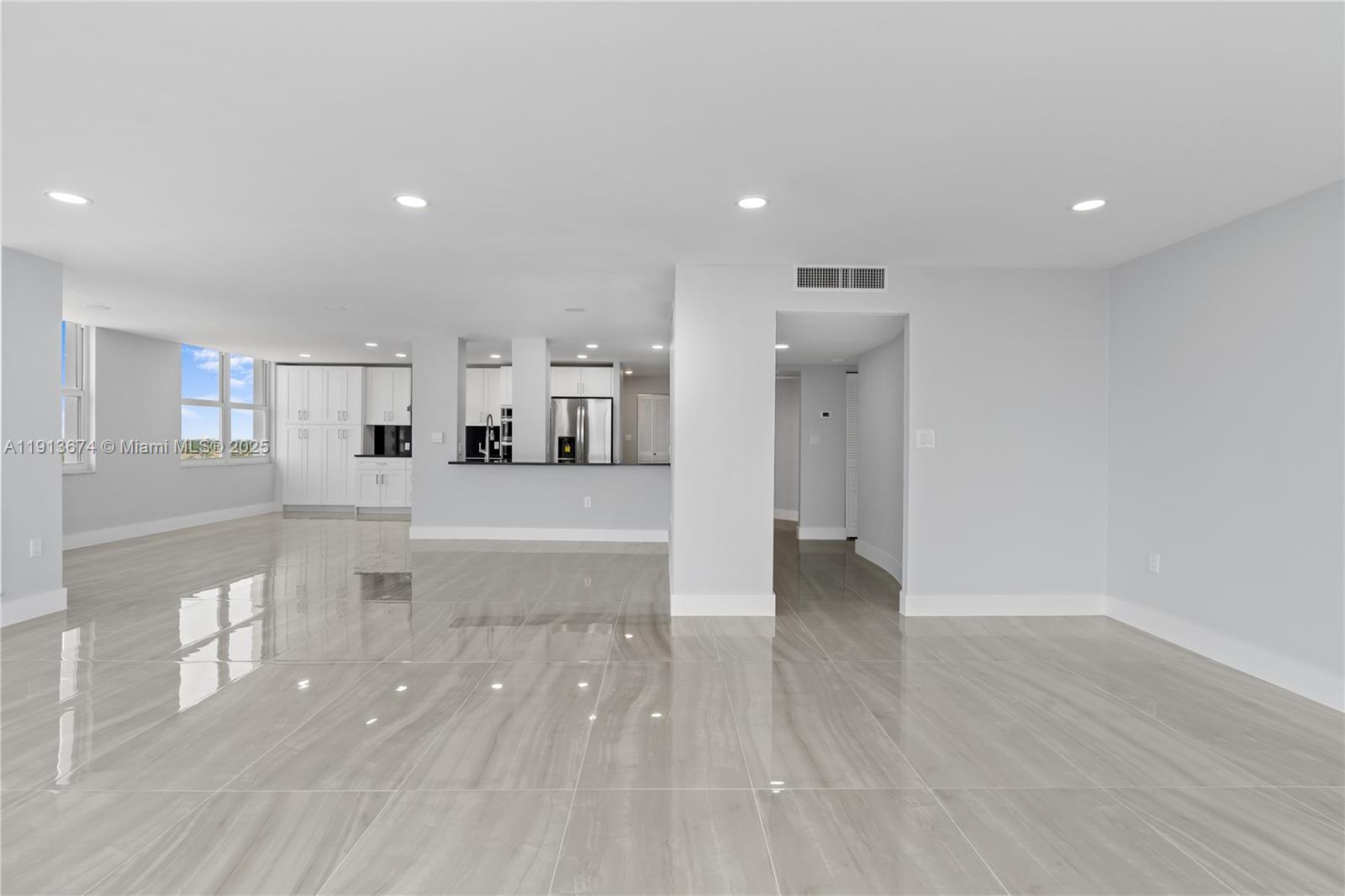 Photo of 2751 Ocean Dr  #1008N, Hollywood, Florida, 33019 - 