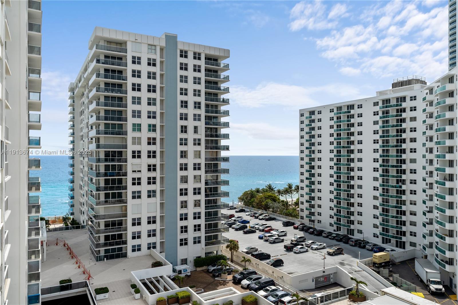 Photo of 2751 Ocean Dr  #1008N, Hollywood, Florida, 33019 - 