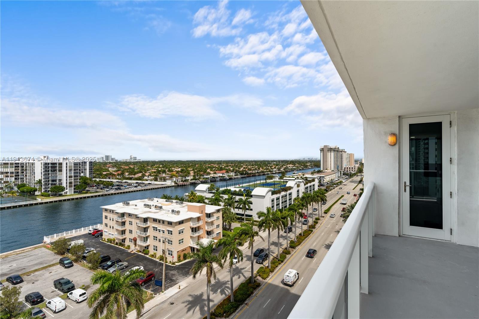 Photo of 2751 Ocean Dr  #1008N, Hollywood, Florida, 33019 - 