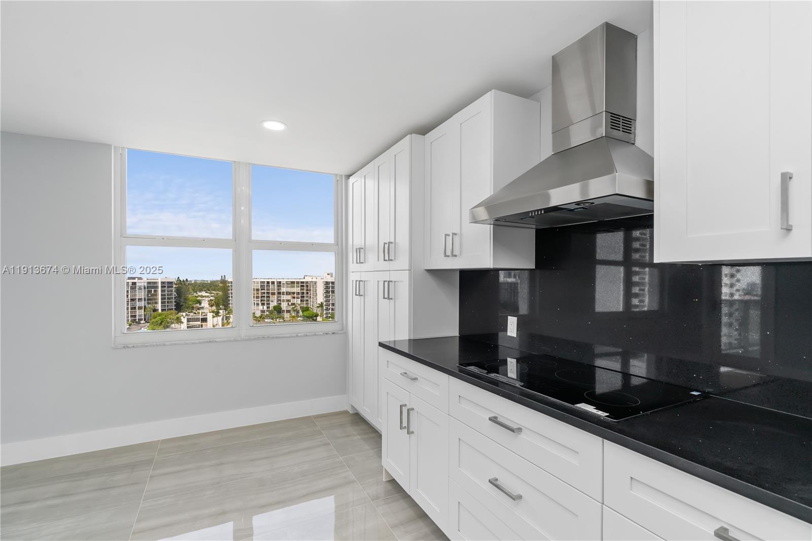 Photo of 2751 Ocean Dr  #1008N, Hollywood, Florida, 33019 - 