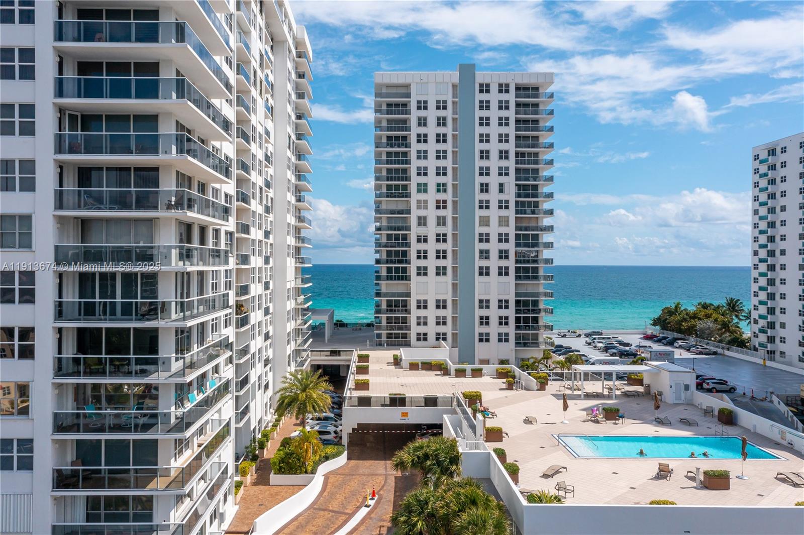 Photo of 2751 Ocean Dr  #1008N, Hollywood, Florida, 33019 - 