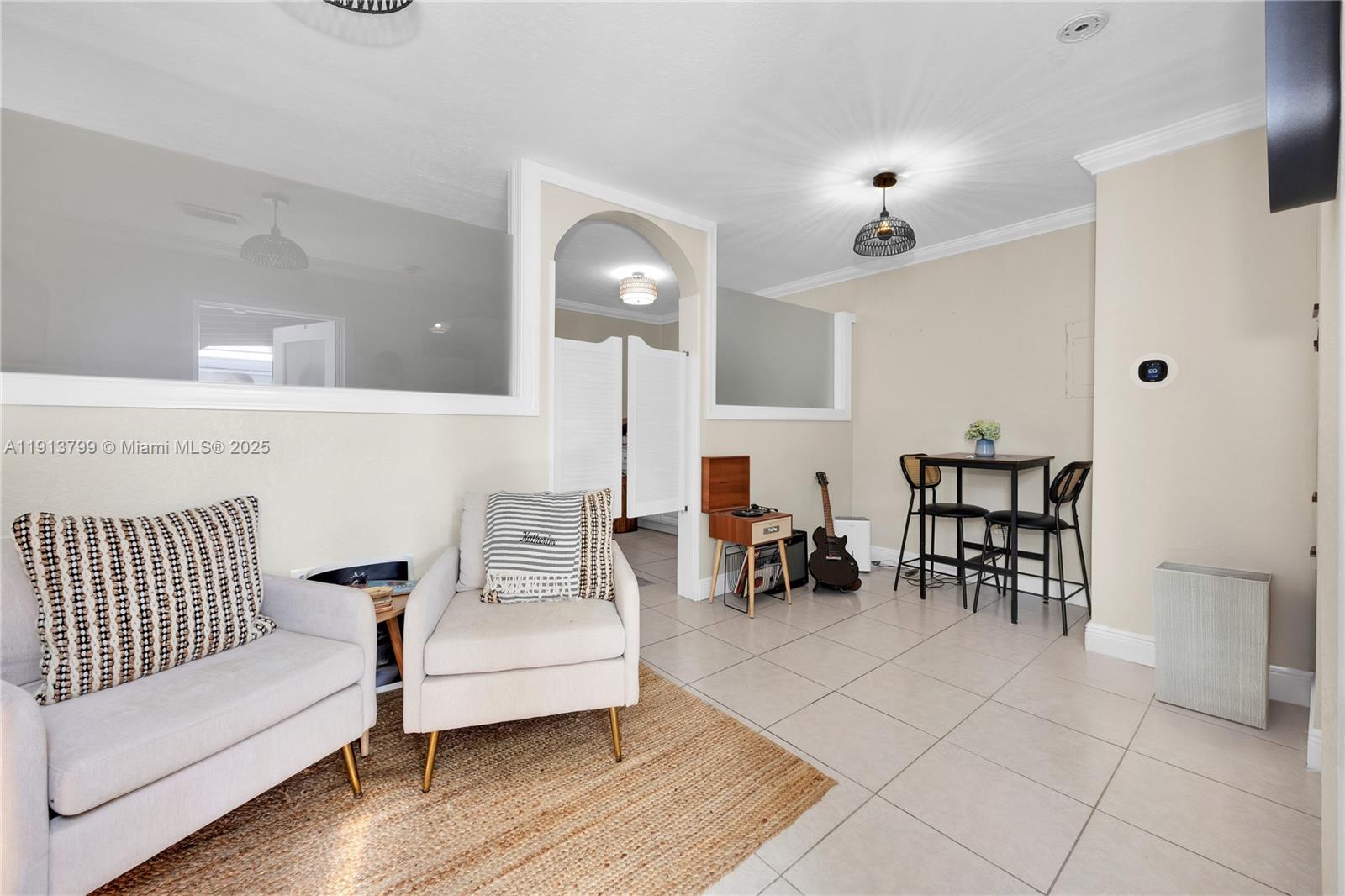 See details / 2030 sq. ft. $ 2025-11-13 0 Photo