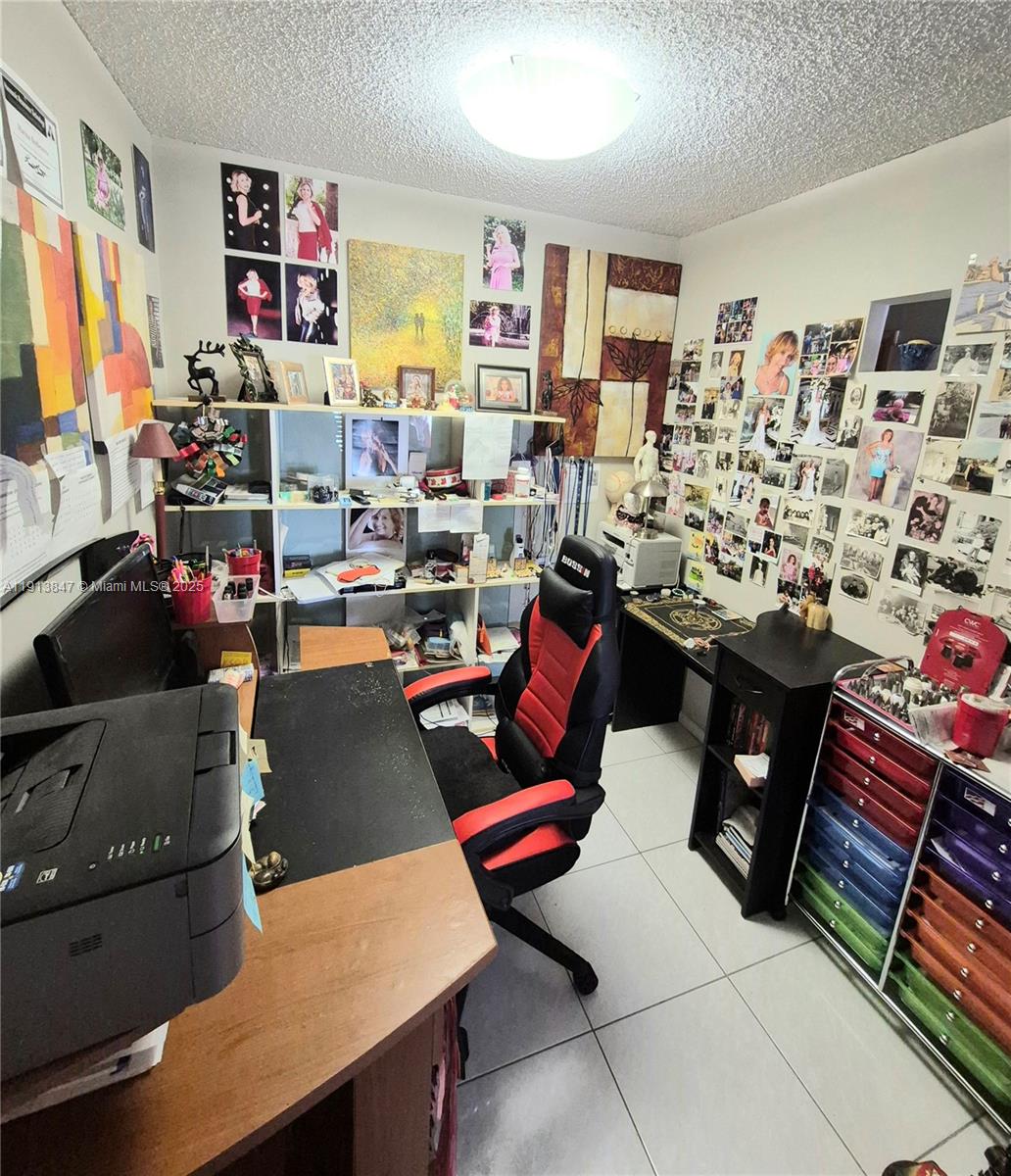 Photo of 3800 Ocean Dr  #818, Hollywood, Florida, 33019 - 