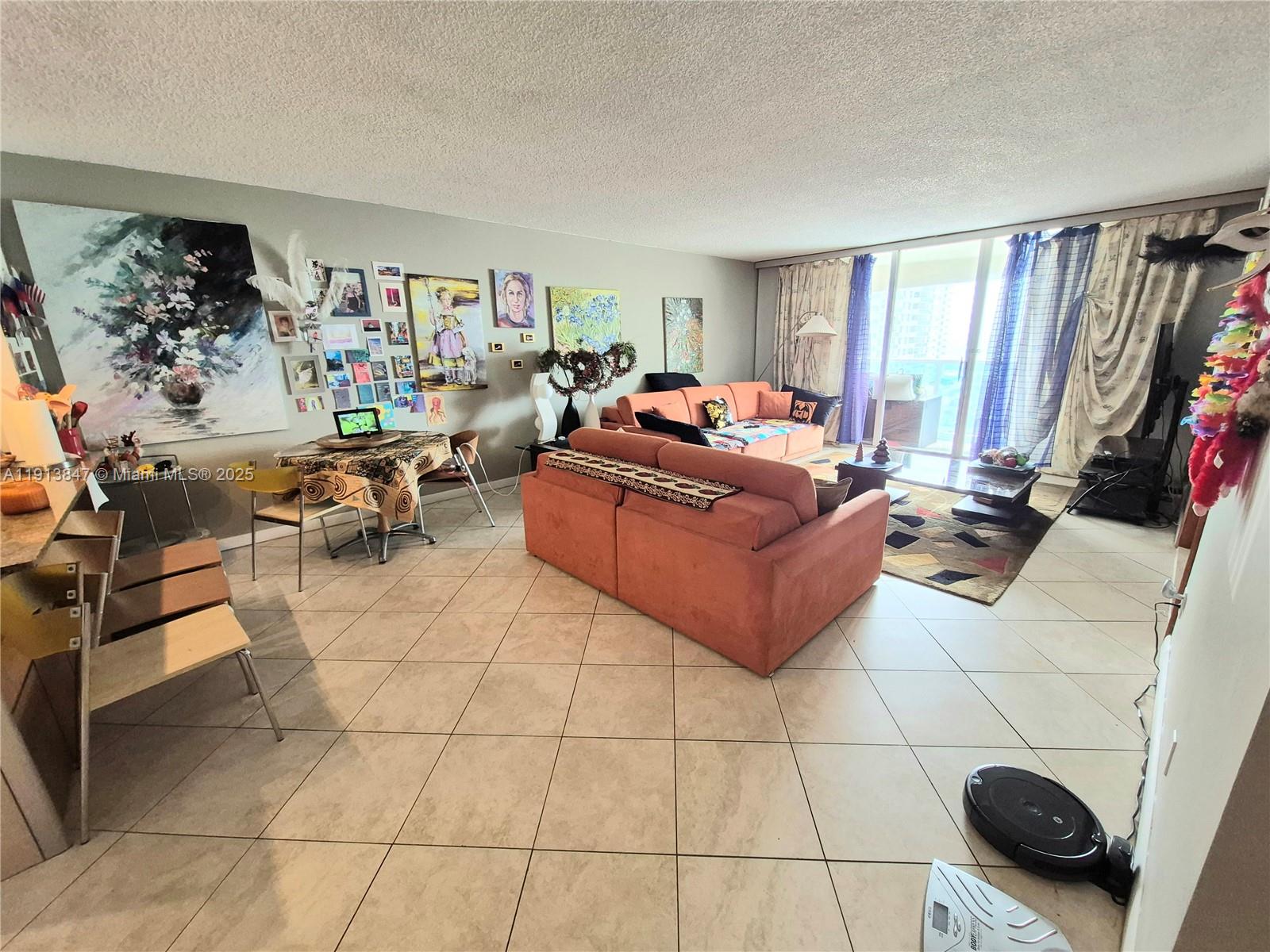 Photo of 3800 Ocean Dr  #818, Hollywood, Florida, 33019 - 
