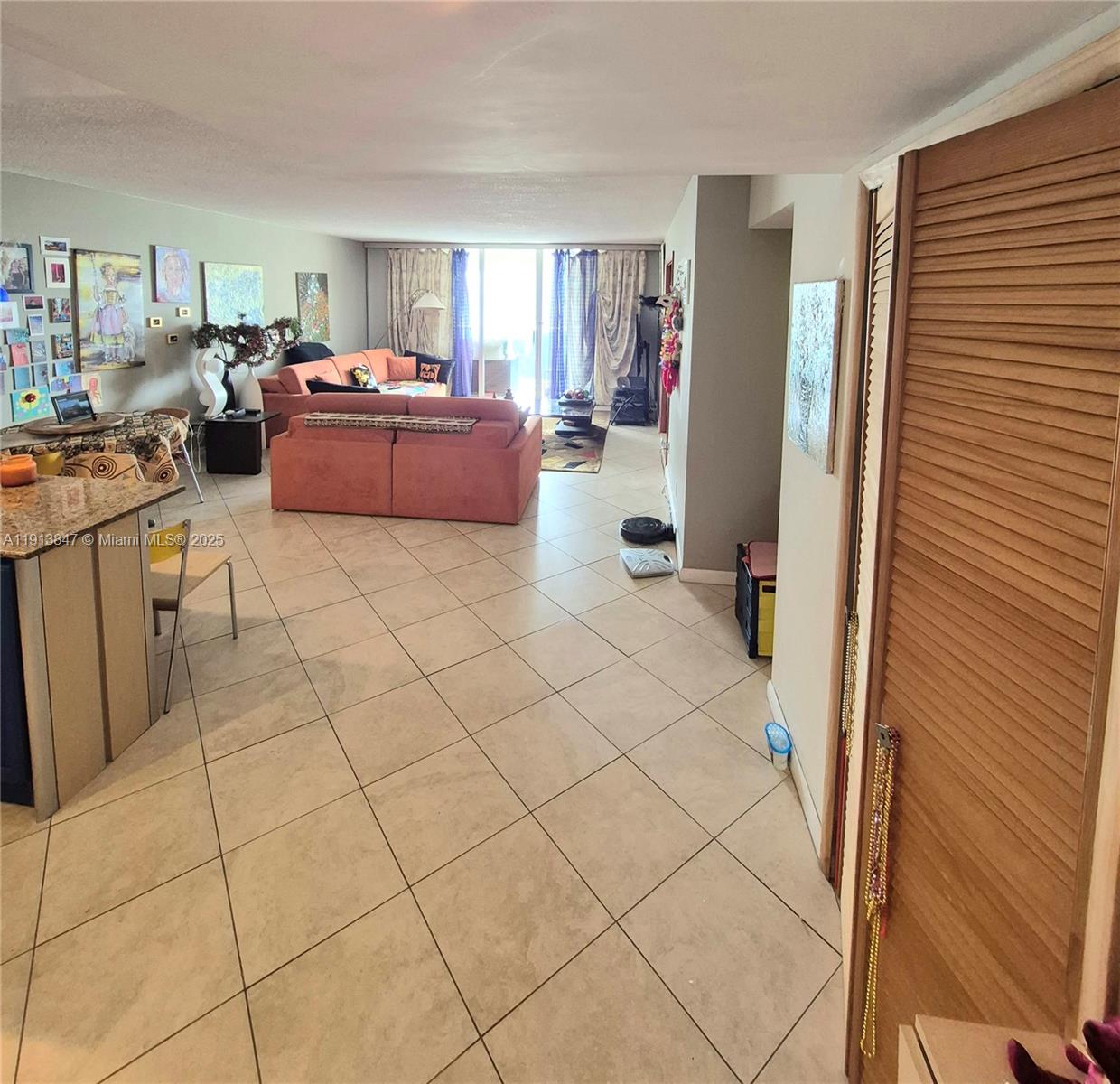 Photo of 3800 Ocean Dr  #818, Hollywood, Florida, 33019 - 