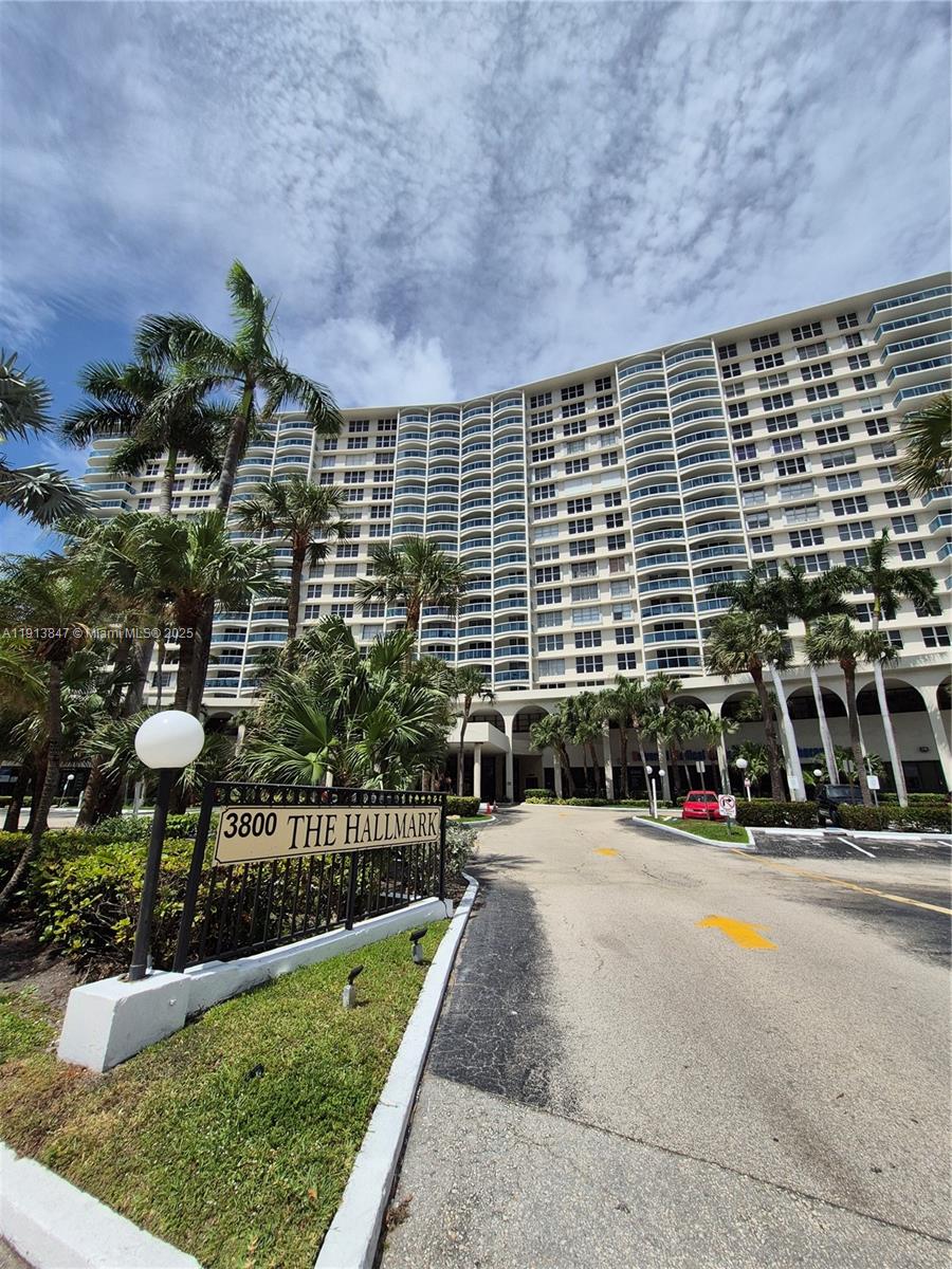 Photo of 3800 Ocean Dr  #818, Hollywood, Florida, 33019 - 