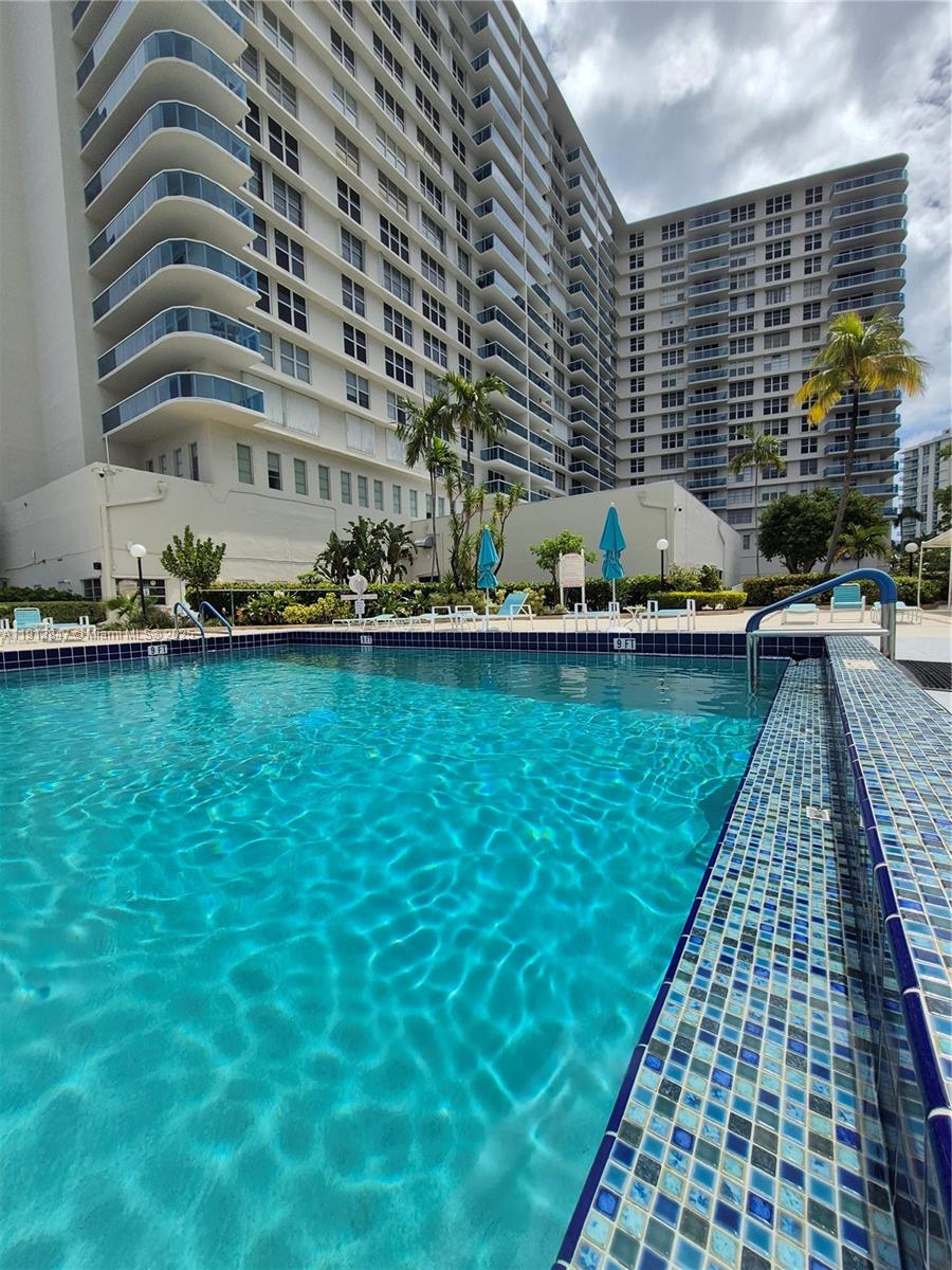 Photo of 3800 Ocean Dr  #818, Hollywood, Florida, 33019 - 