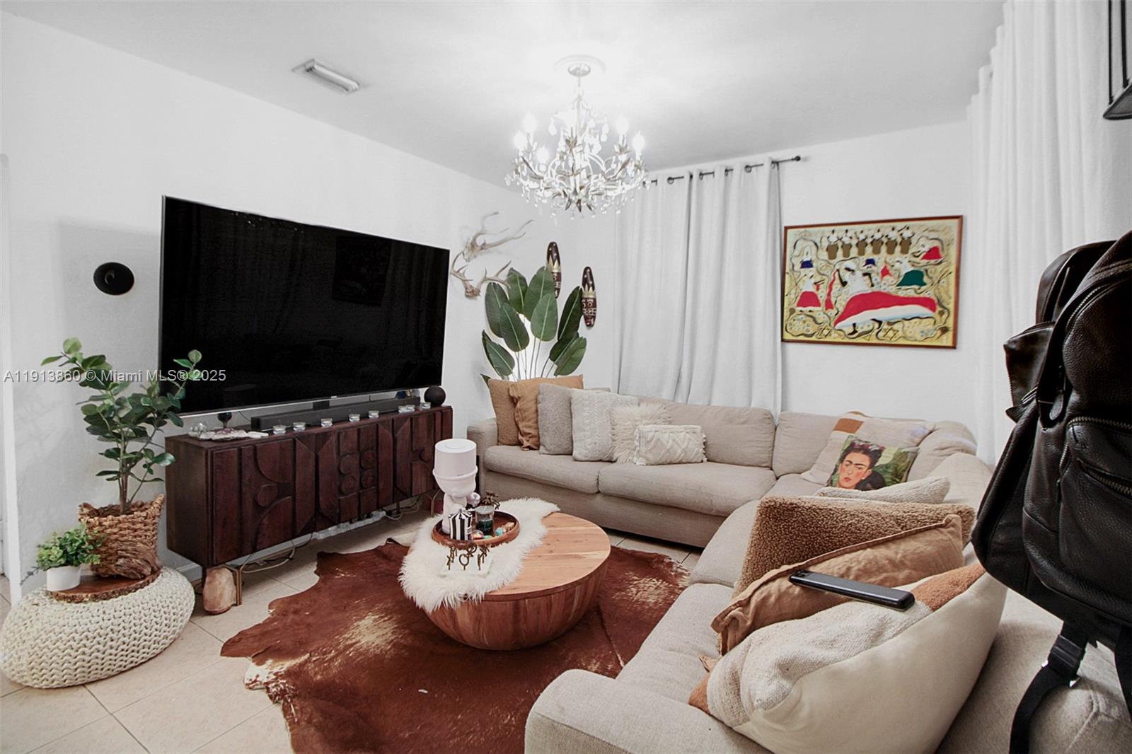 See details / 1716 sq. ft. $ 2025-11-13 0 Photo