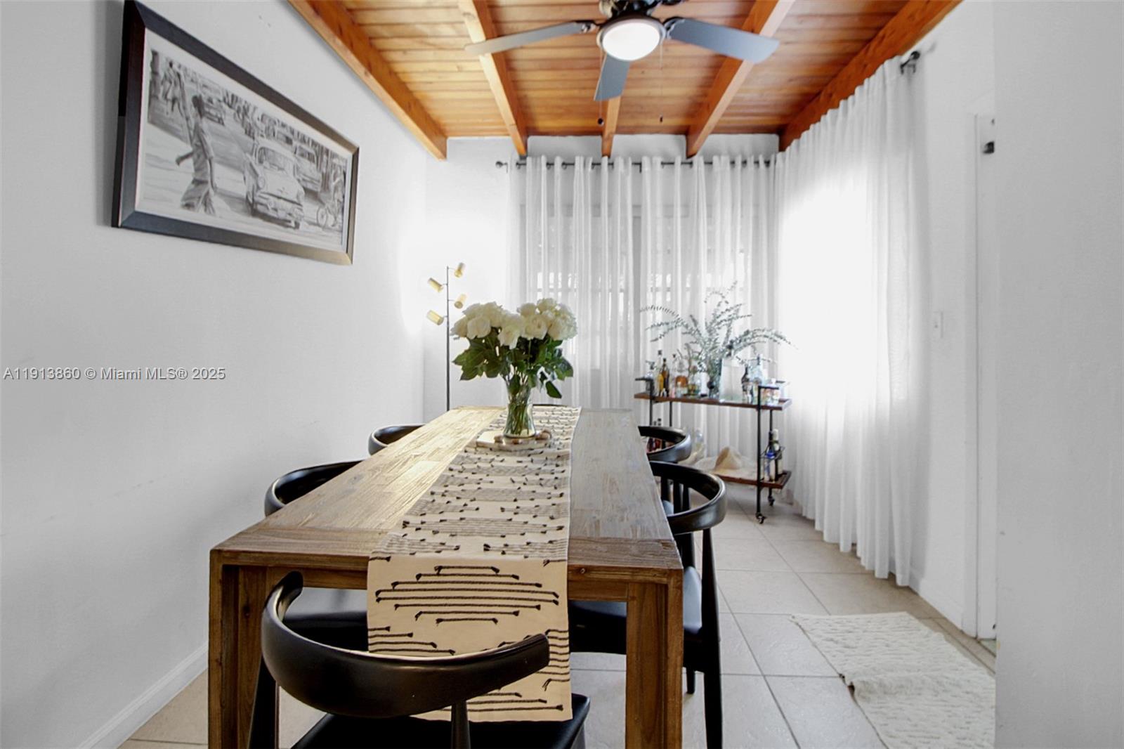 See details / 1716 sq. ft. $ 2025-11-13 0 Photo