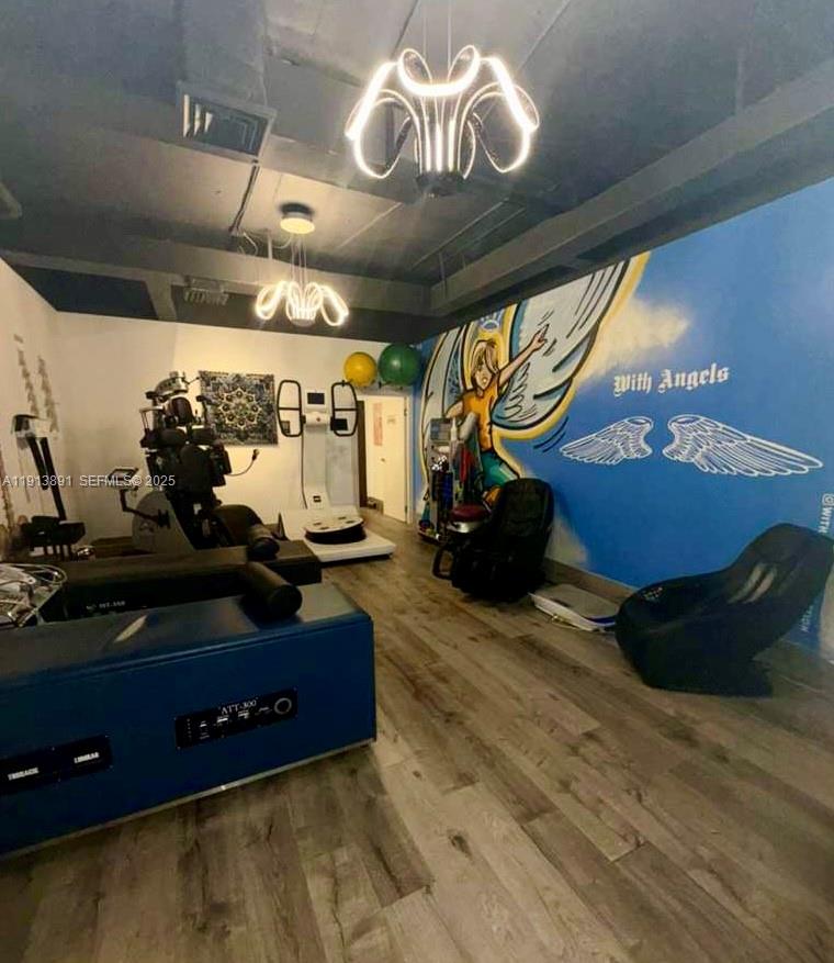   /   sq. ft. $ 2025-11-13 0 Photo