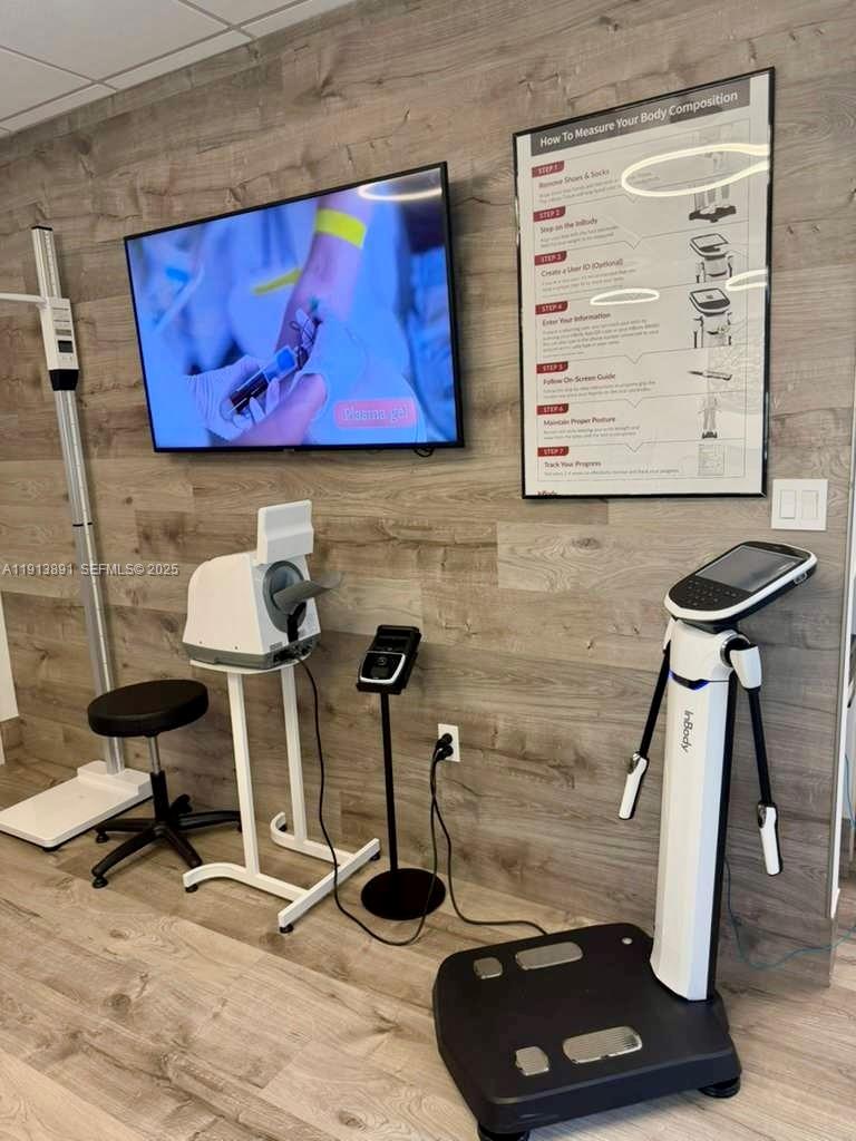   /   sq. ft. $ 2025-11-13 0 Photo