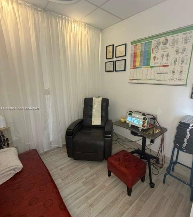   /   sq. ft. $ 2025-11-13 0 Photo