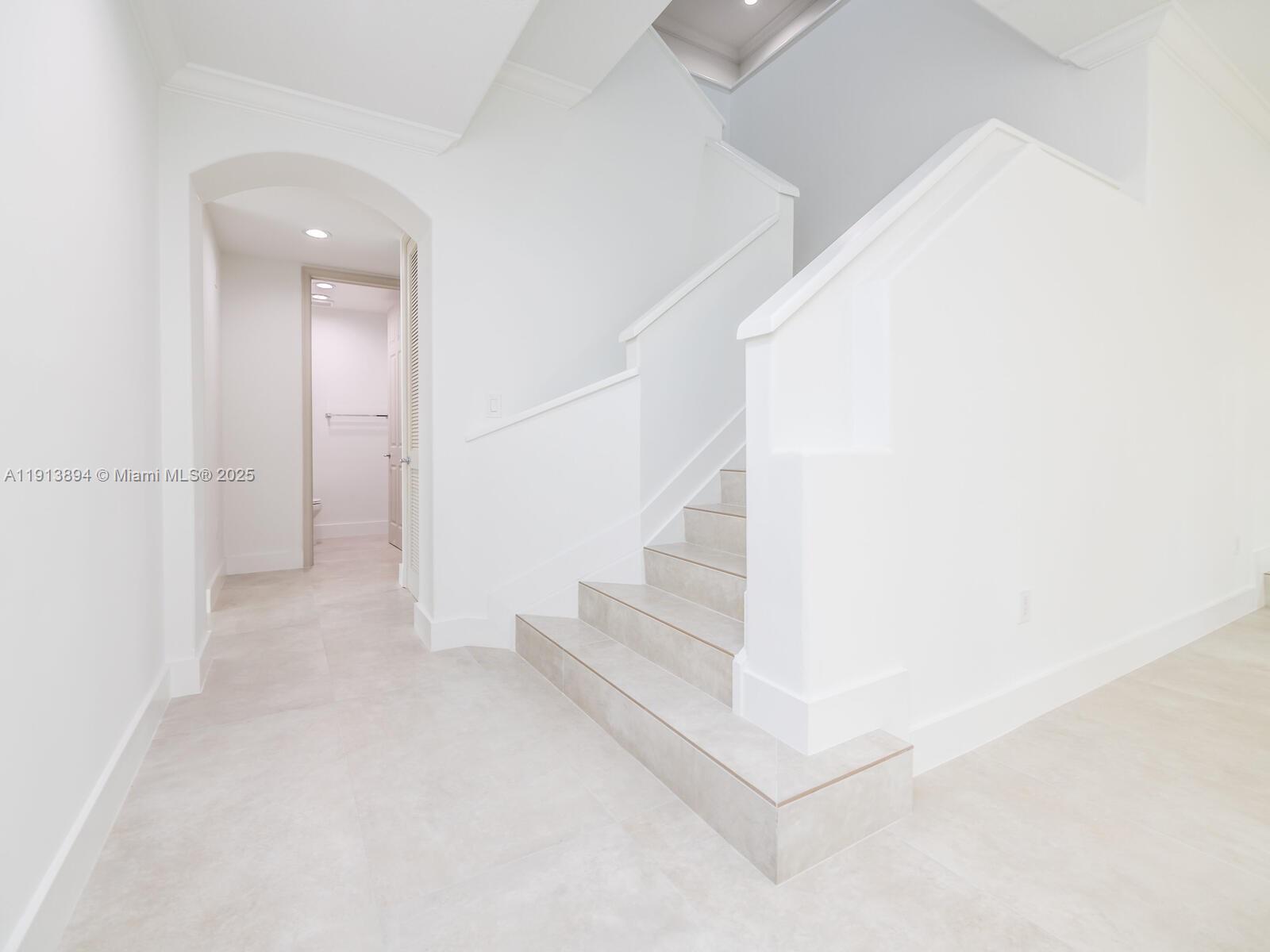 Photo of 20729 32nd Ave  (20729), Aventura, Florida, 33180 - 