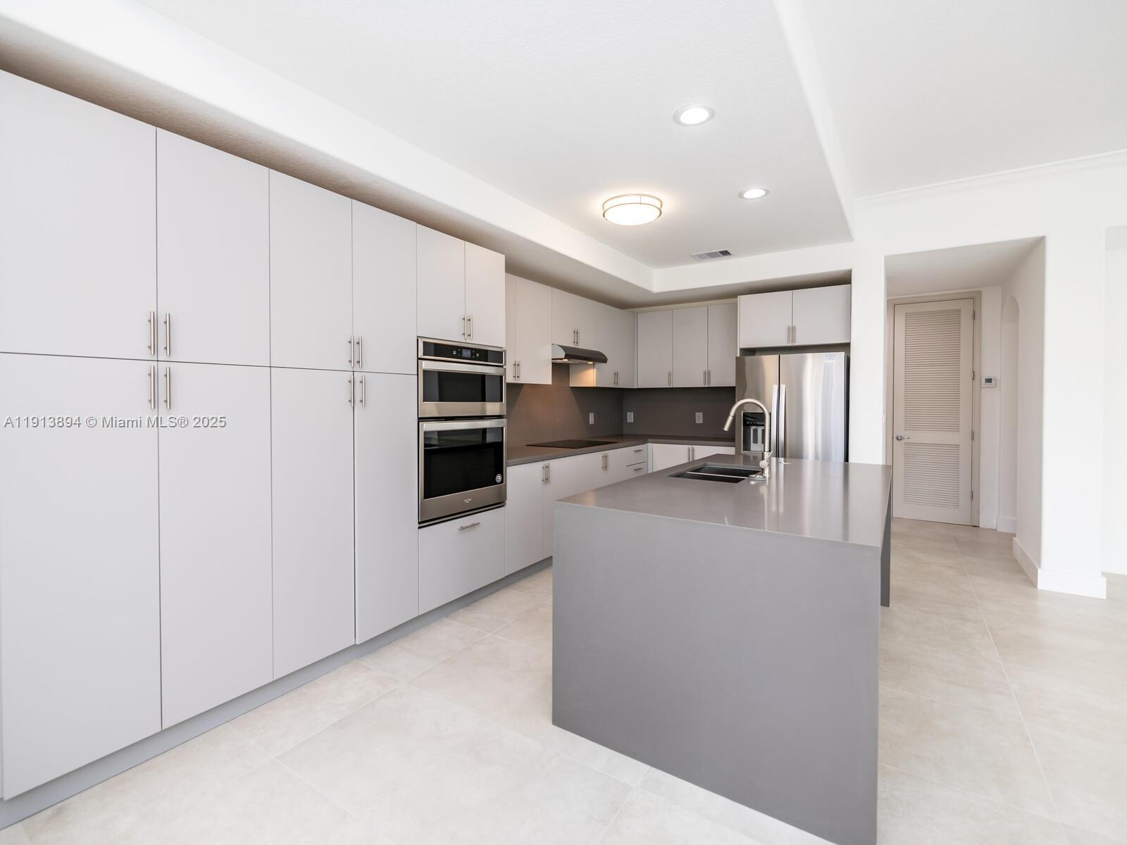 Photo of 20729 32nd Ave  (20729), Aventura, Florida, 33180 - 