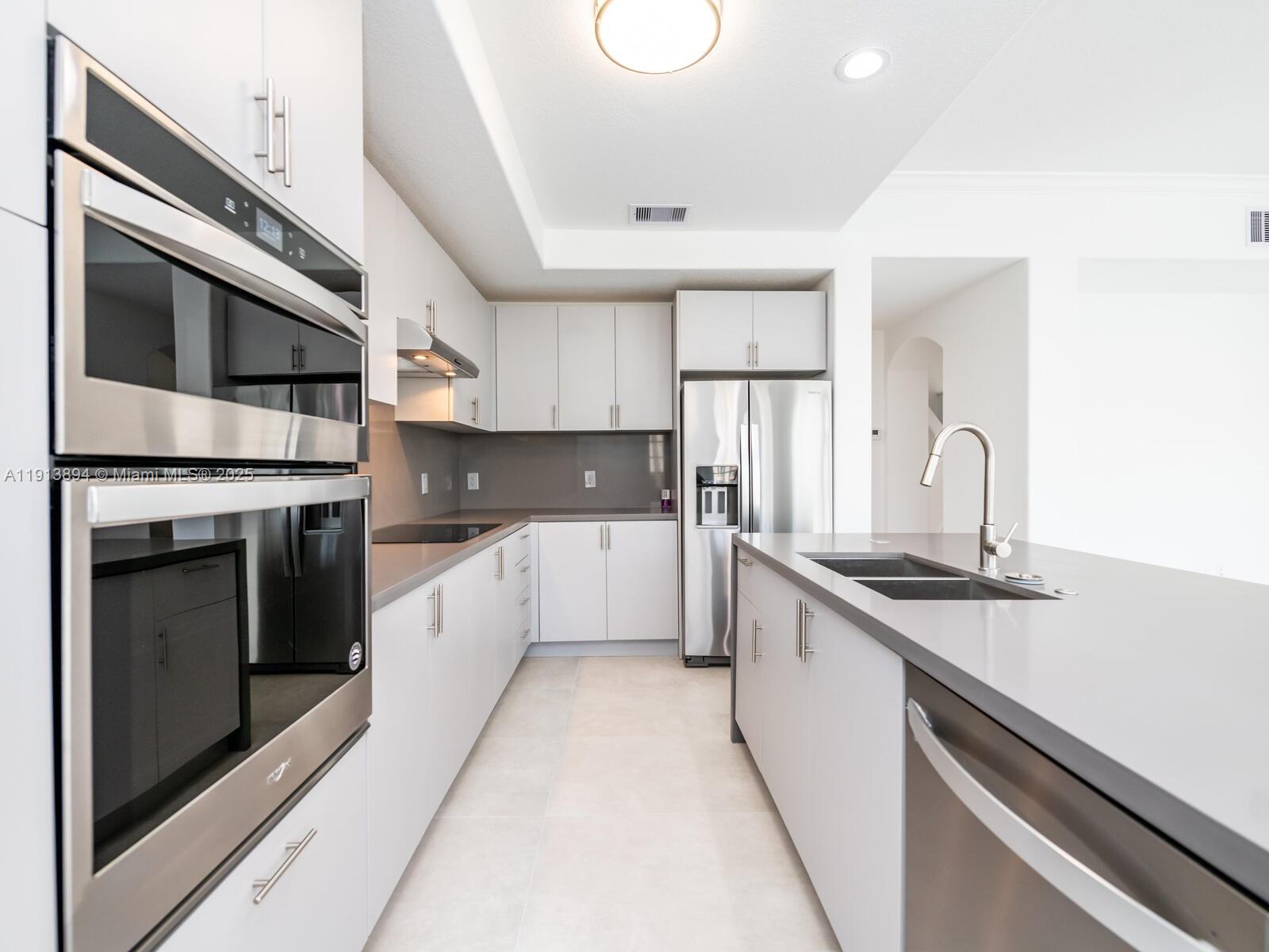 Photo of 20729 32nd Ave  (20729), Aventura, Florida, 33180 - 