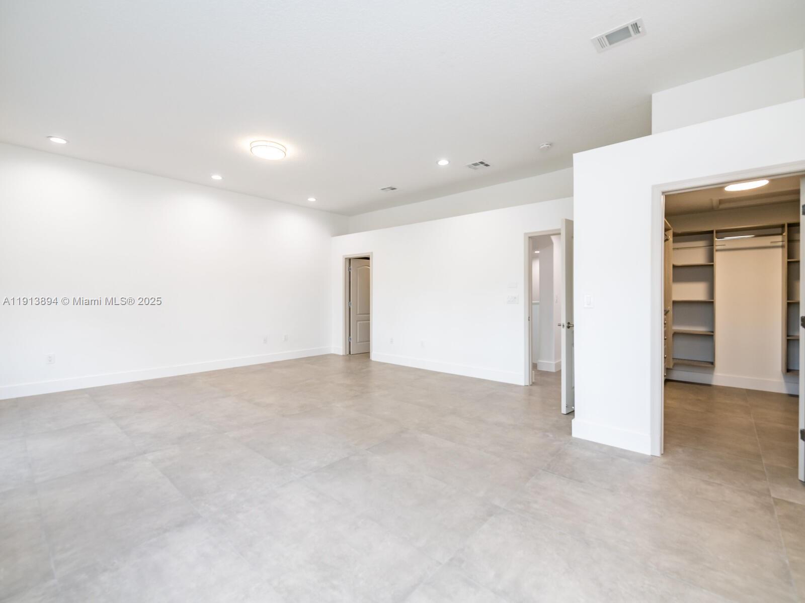 Photo of 20729 32nd Ave  (20729), Aventura, Florida, 33180 - 