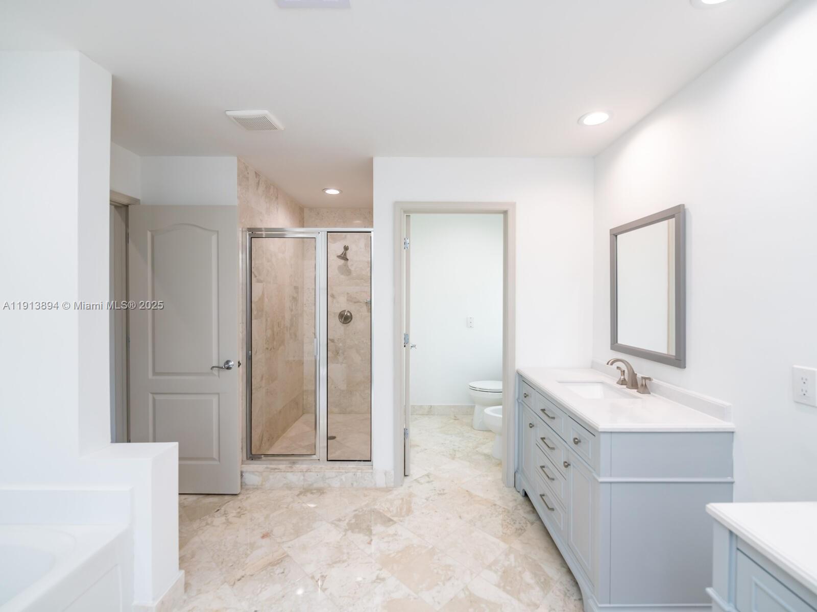 Photo of 20729 32nd Ave  (20729), Aventura, Florida, 33180 - 