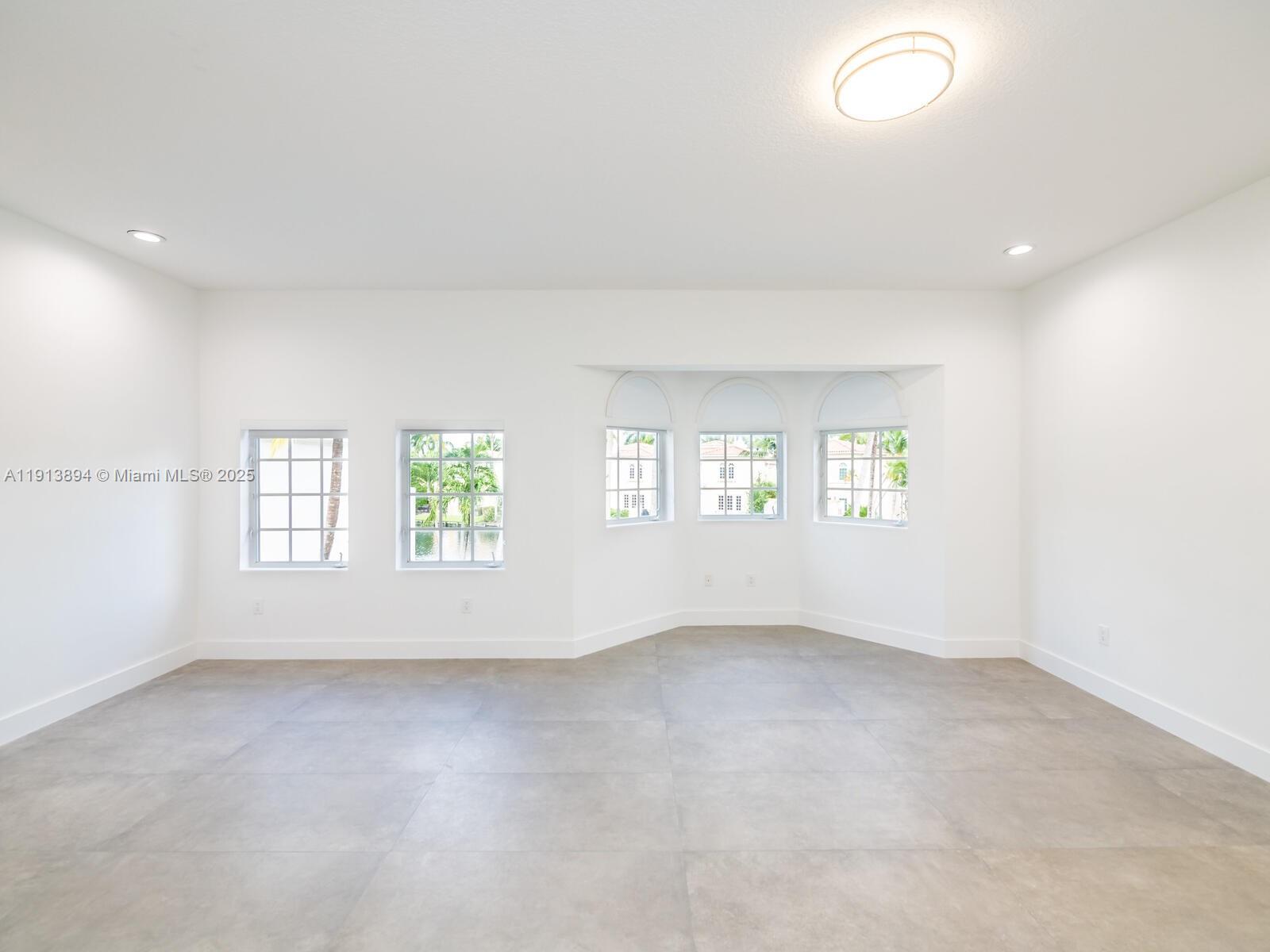 Photo of 20729 32nd Ave  (20729), Aventura, Florida, 33180 - 